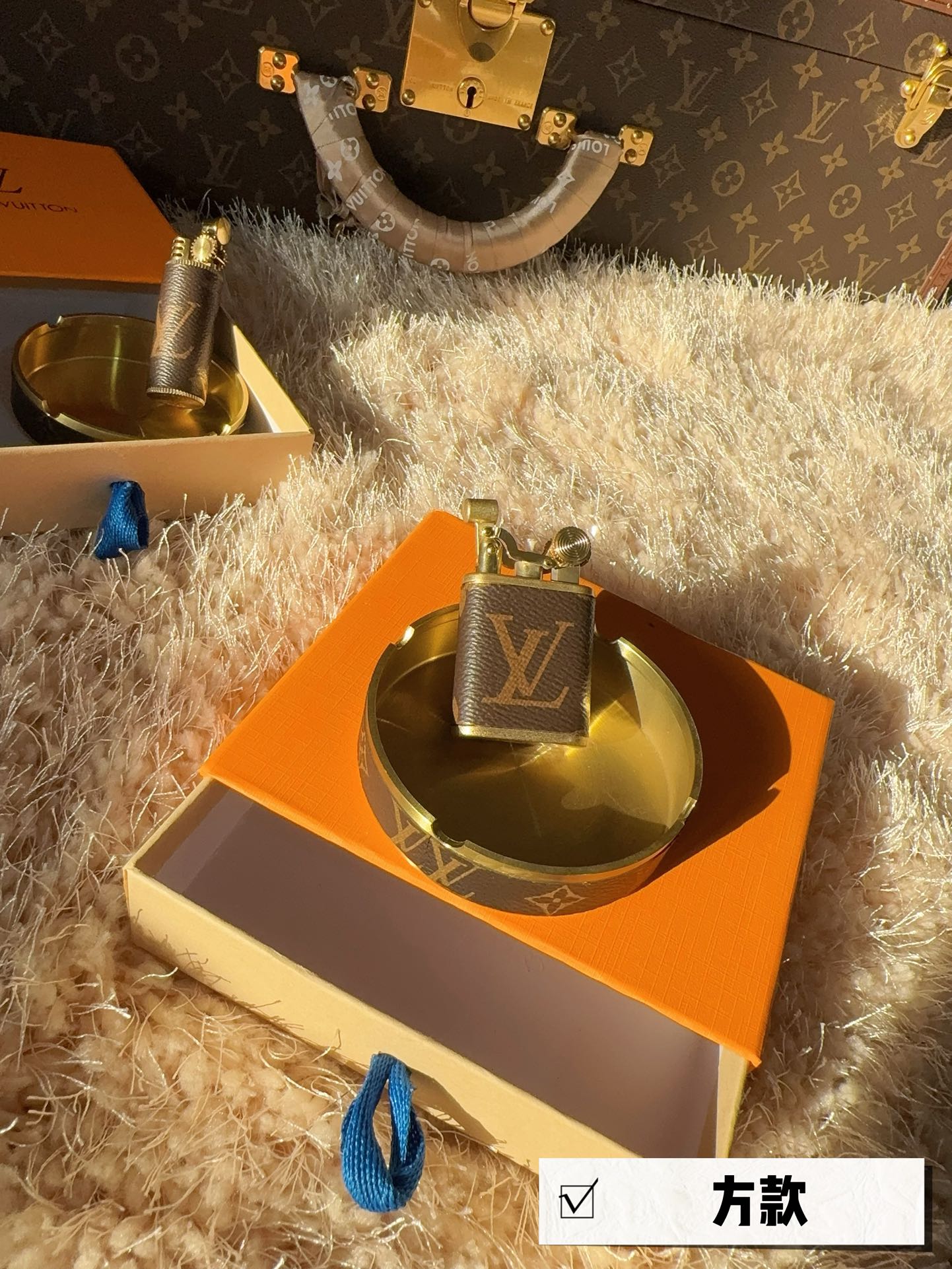 Louis Vuitton Ashtray and Lighter Set - Comprehensive 8
