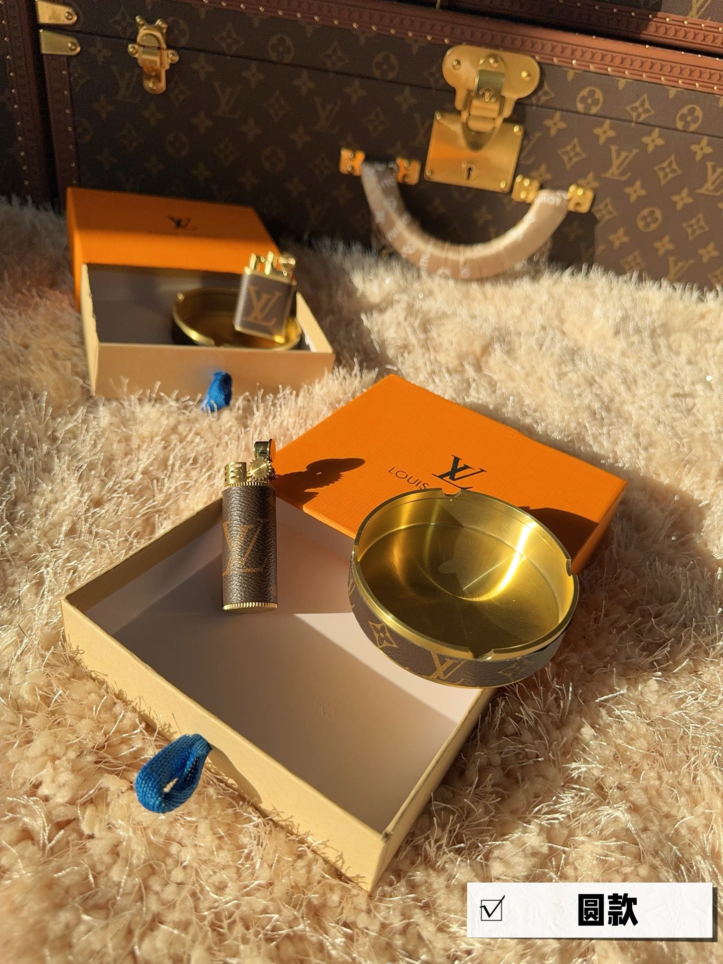 Louis Vuitton Ashtray and Lighter Set - Comprehensive 9