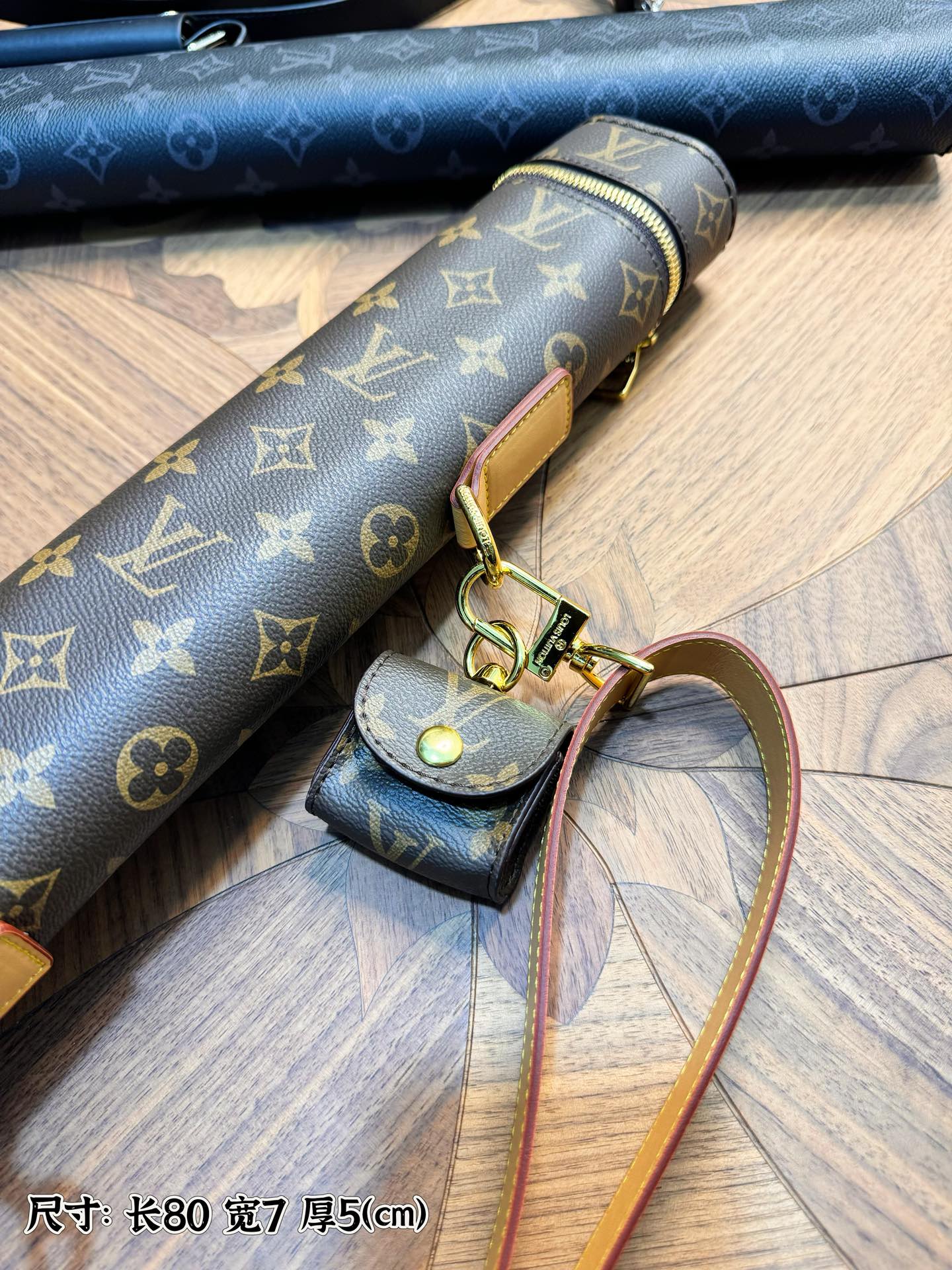 Louis Vuitton”lv台球杆套 8
