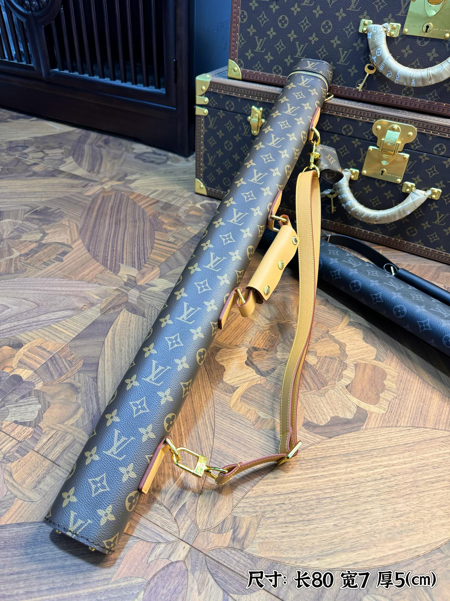 Louis Vuitton”lv台球杆套 2
