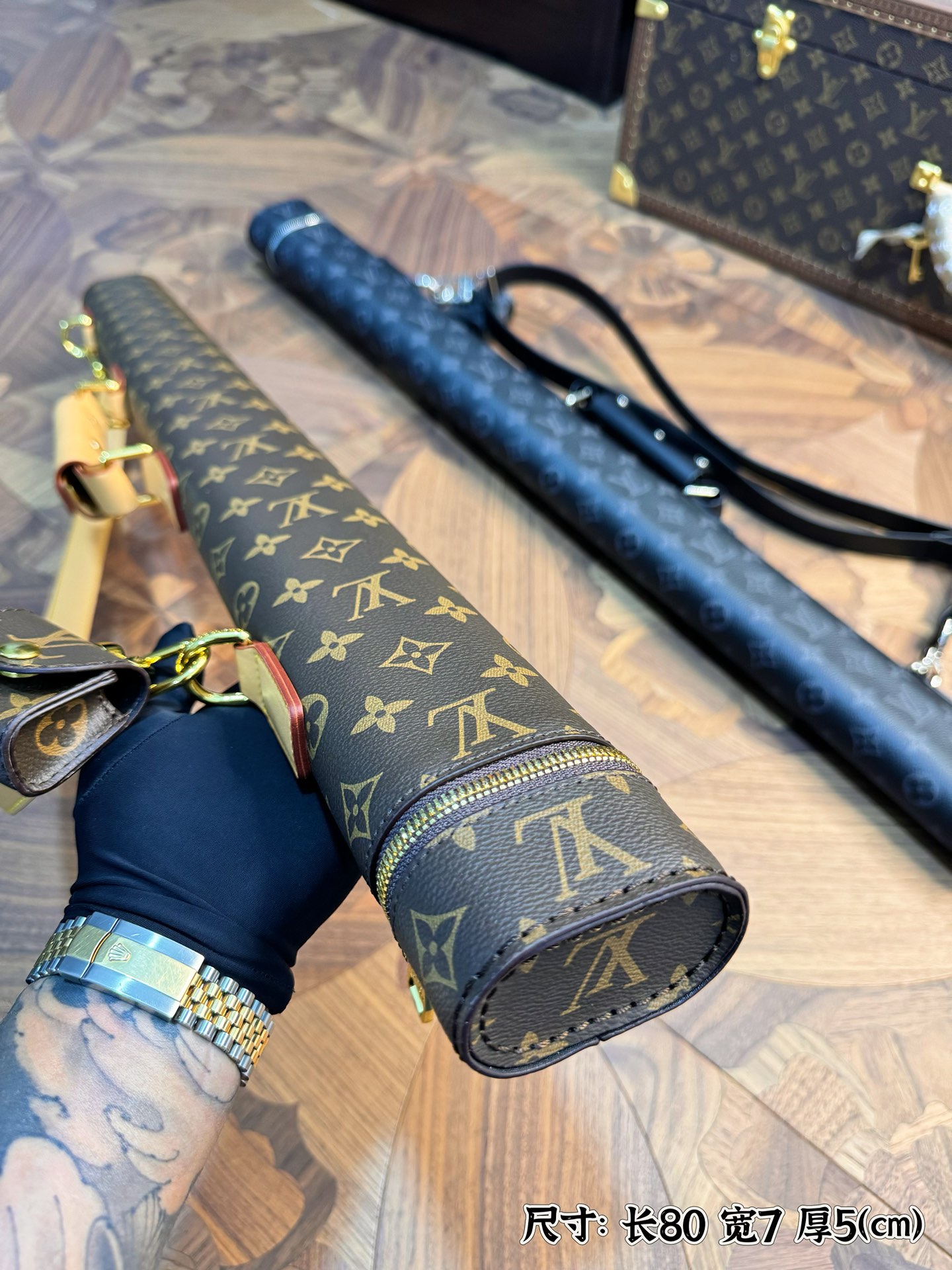 Louis Vuitton”lv台球杆套 4