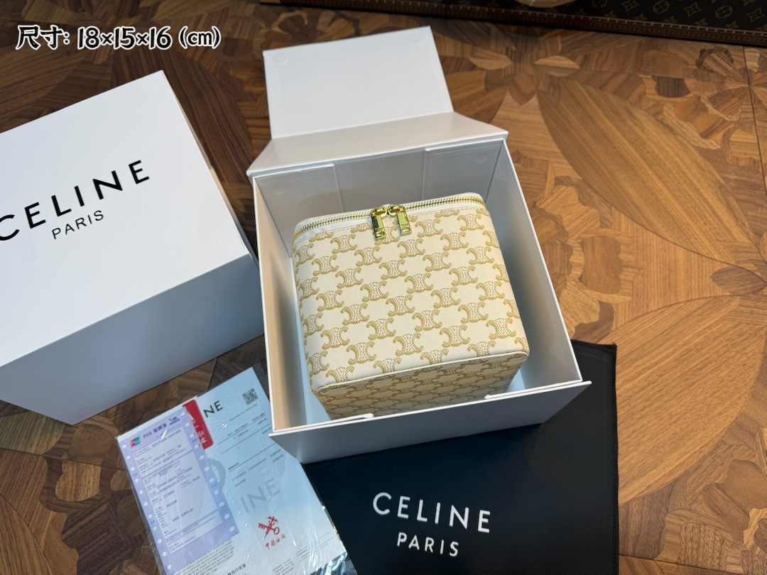 Celine Luxury Designer Handbag Shoulder Crossbody Bag crafted in premium