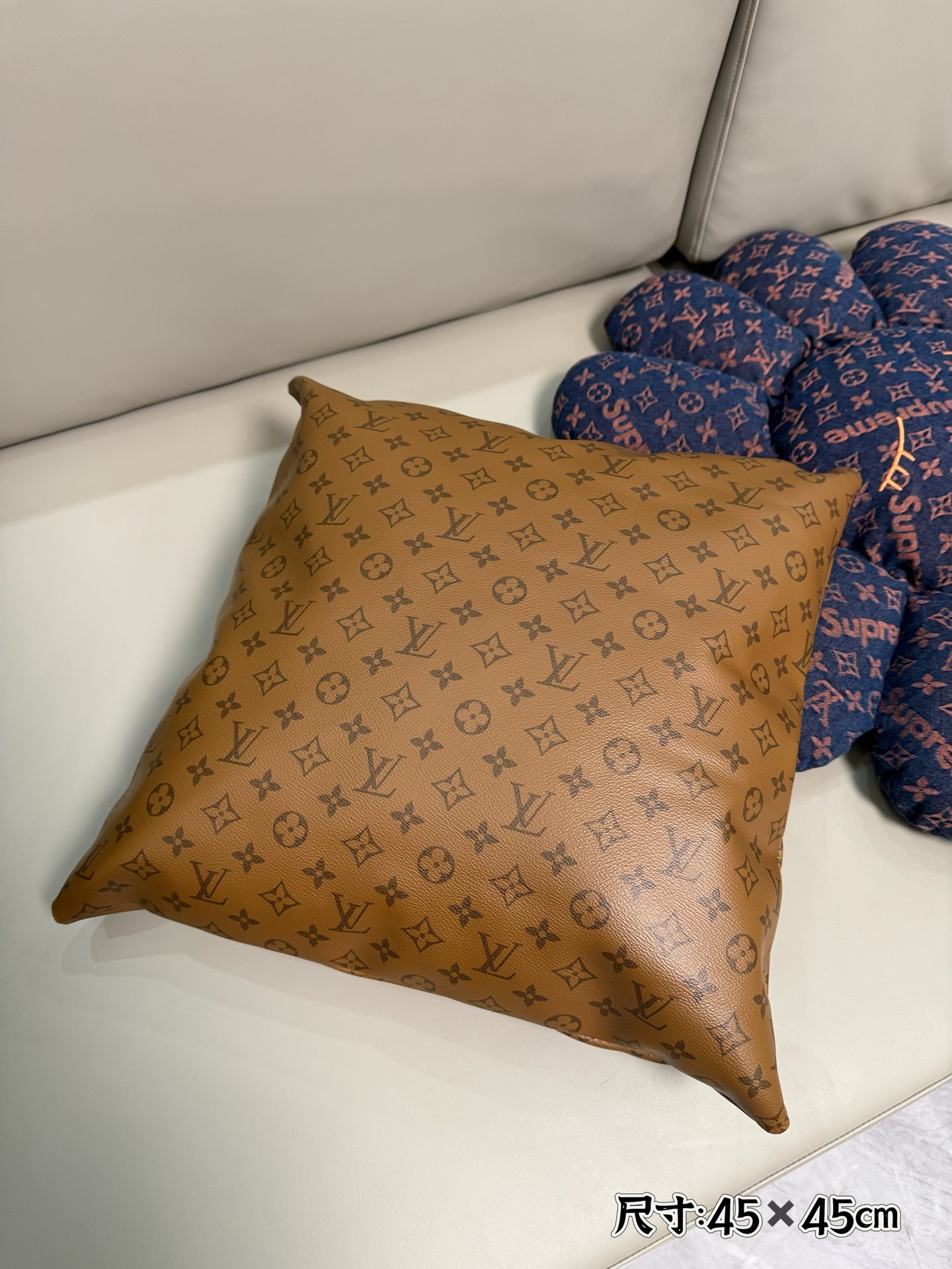 Louis Vuitton Decorative Cushion - Comprehensive 5