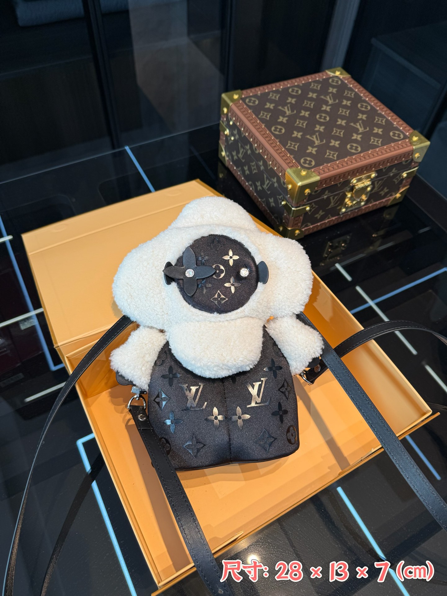 Louis Vuitton Vivienne Backpack - Comprehensive 5