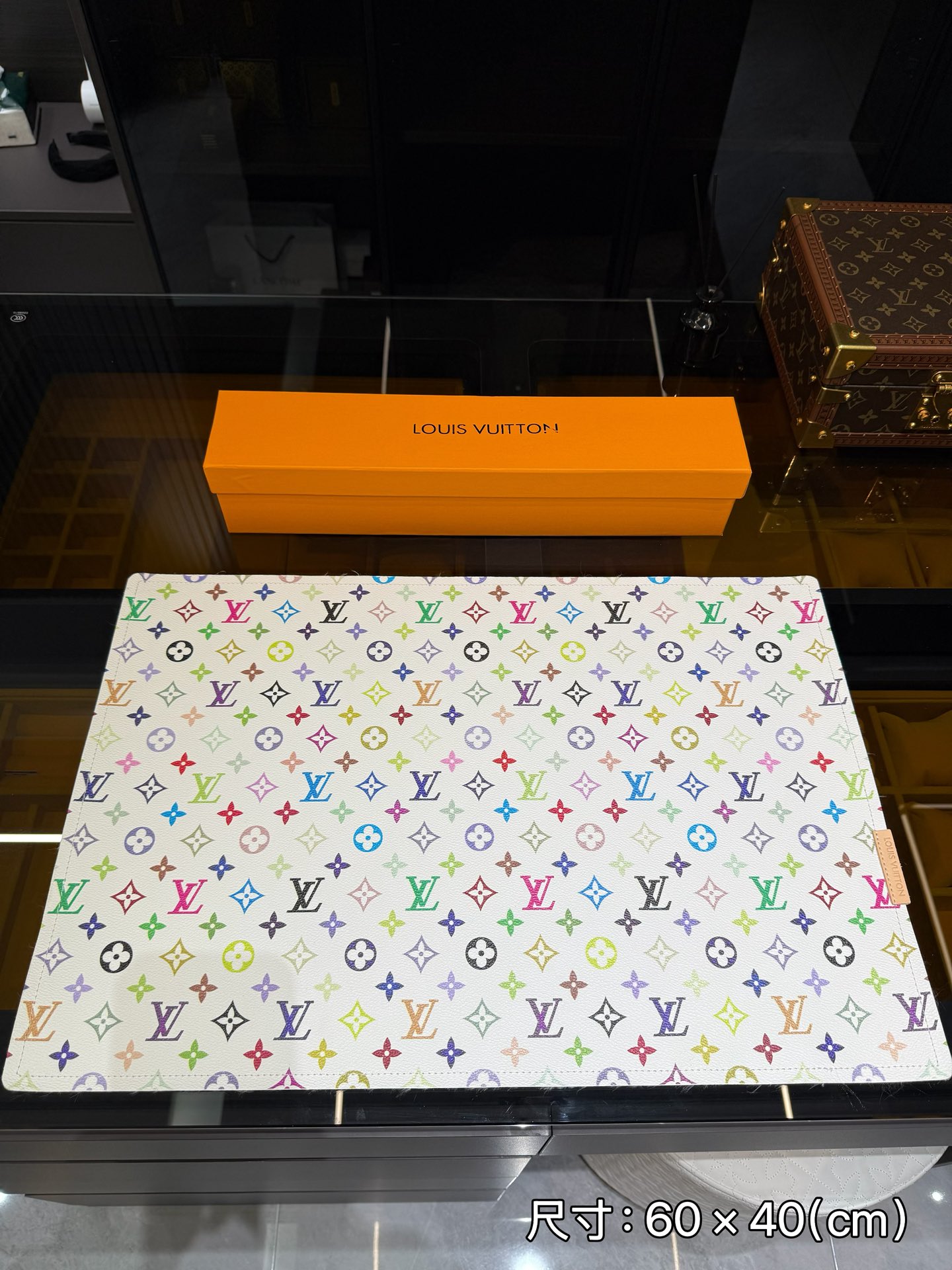 Louis Vuitton luxury bag 5