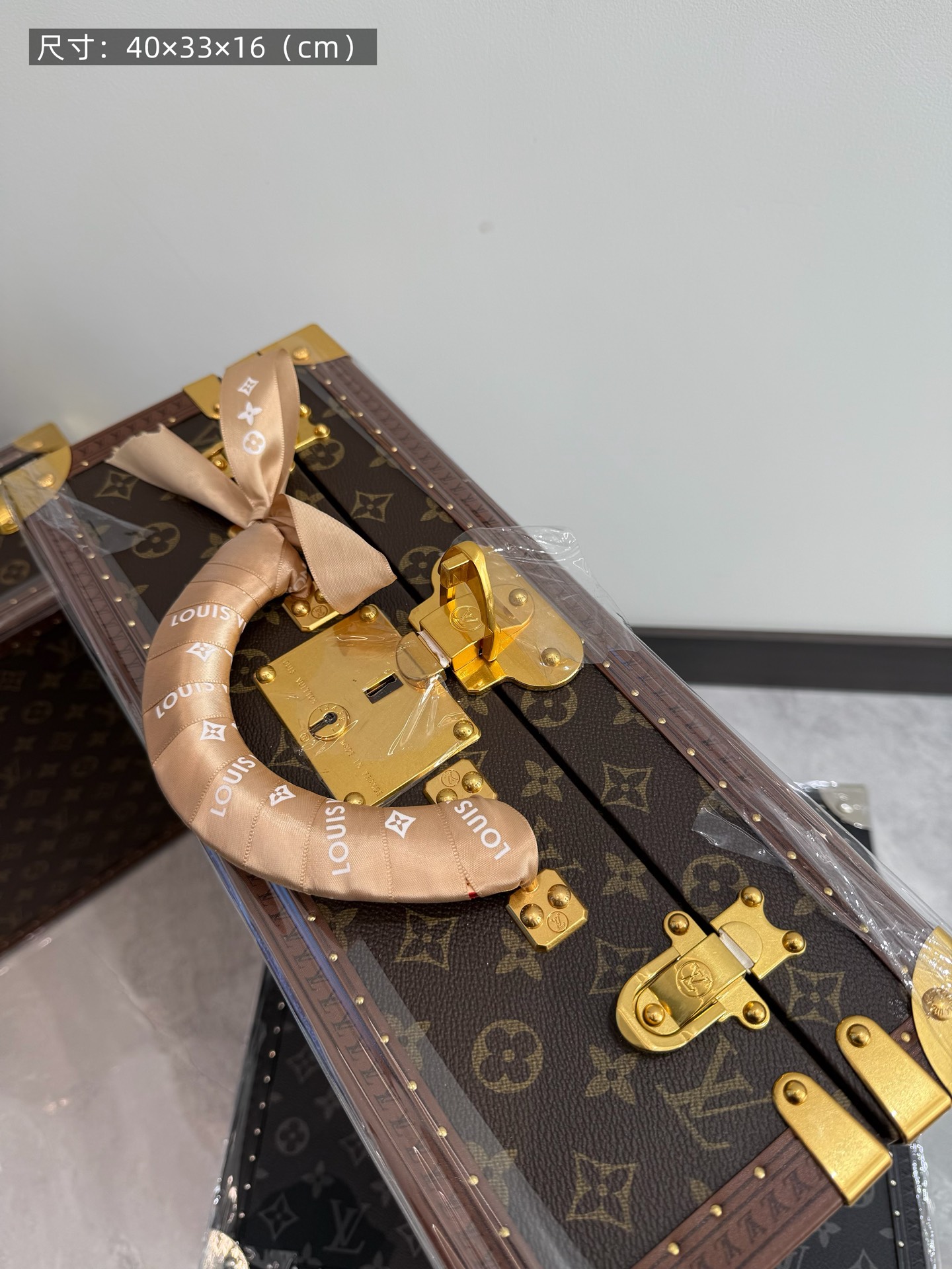 Louis Vuitton Haute Couture Classic Luxury Handbag Shoulder Crossbody 2