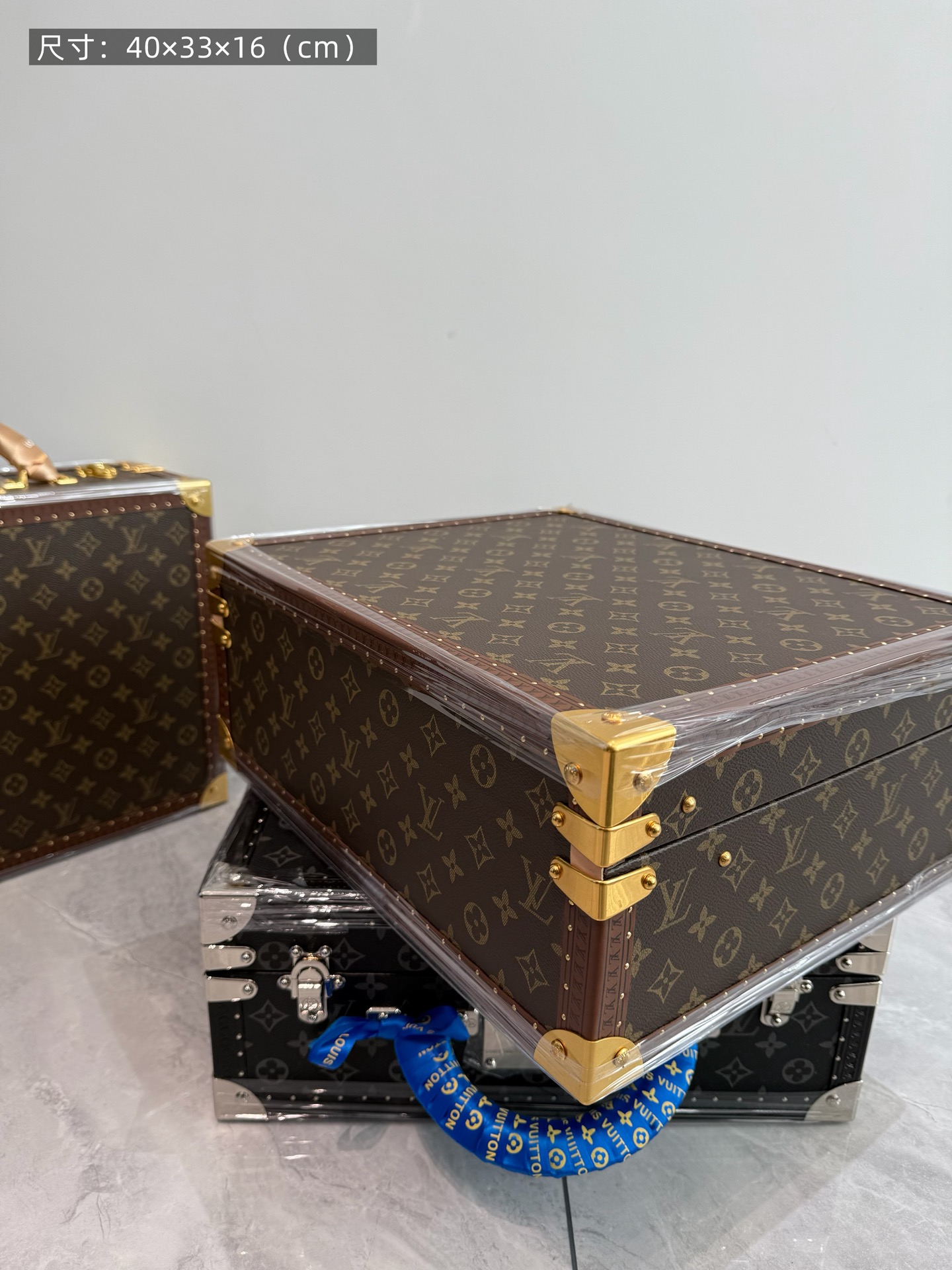 Louis Vuitton Haute Couture Classic Luxury Handbag Shoulder Crossbody 4