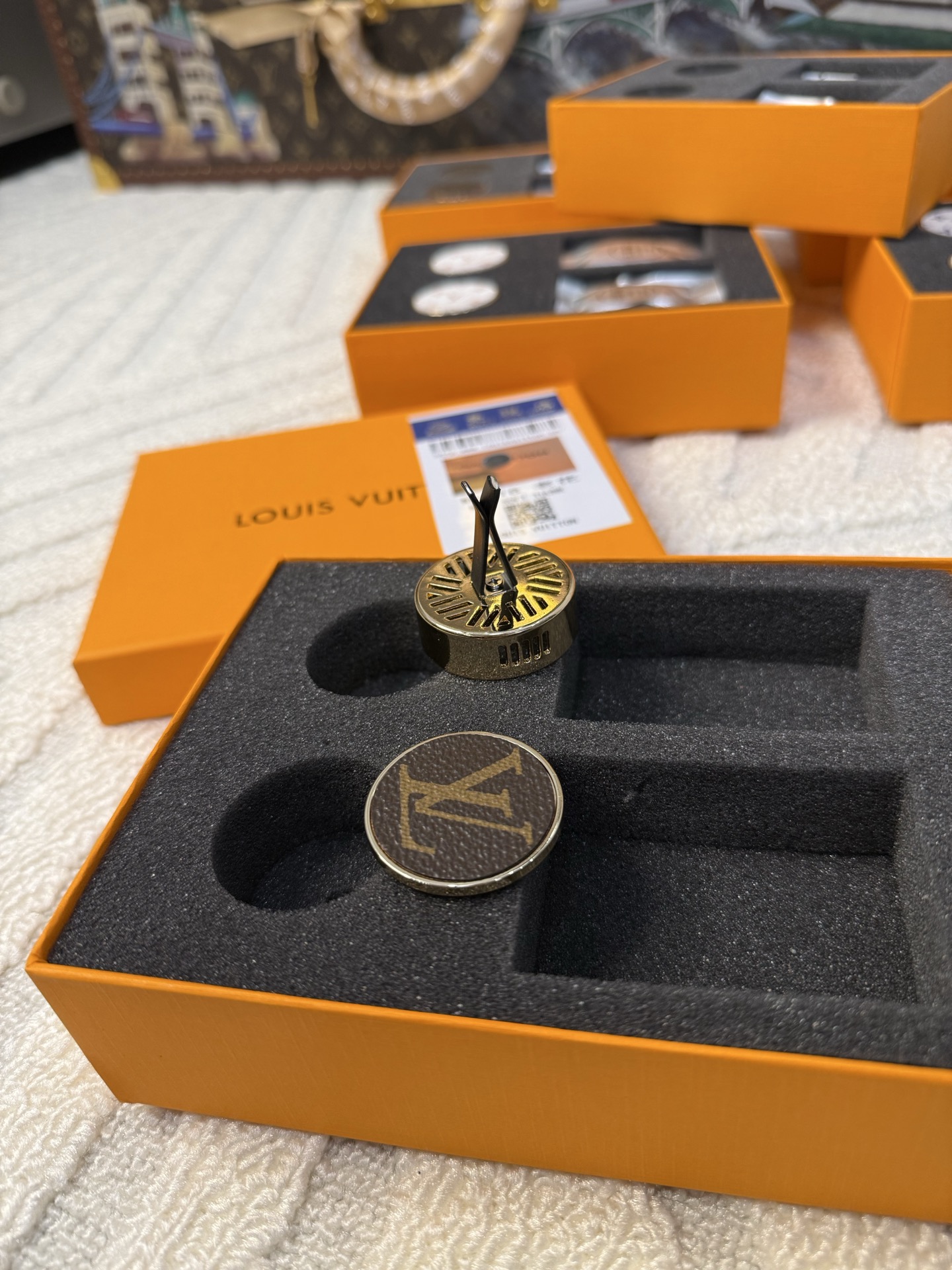 Louis Vuitton In-Car Fragrance Diffuser - Comprehensive 3