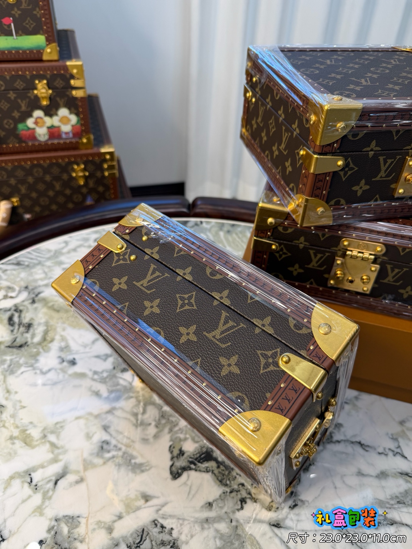 Louis Vuitton Haute Couture Classic Luxury Handbag Shoulder Crossbody 8