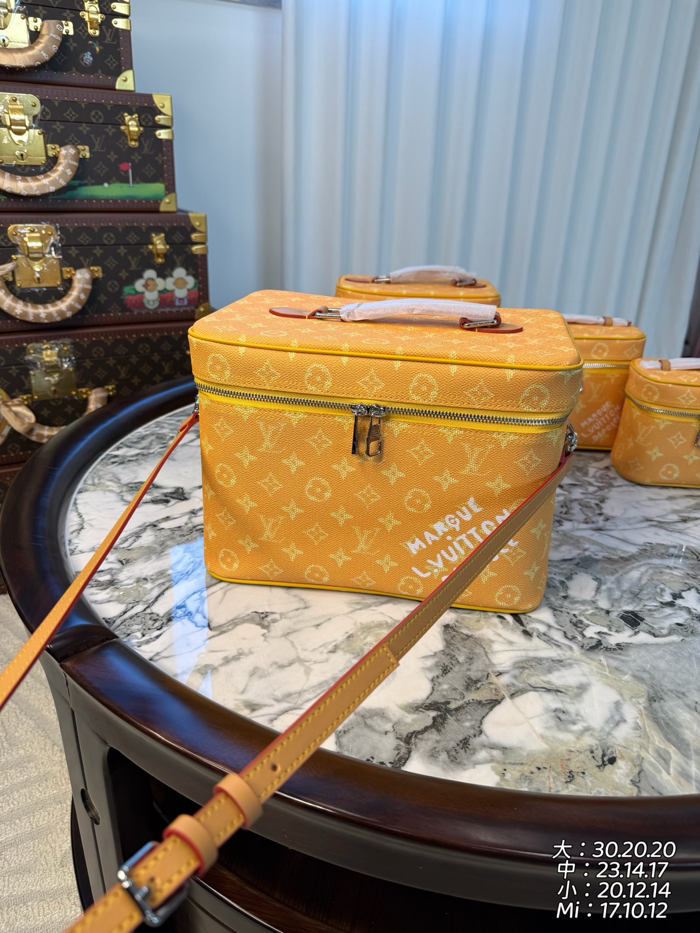 Louis Vuitton Haute Couture Classic Luxury Handbag Shoulder Crossbody 3
