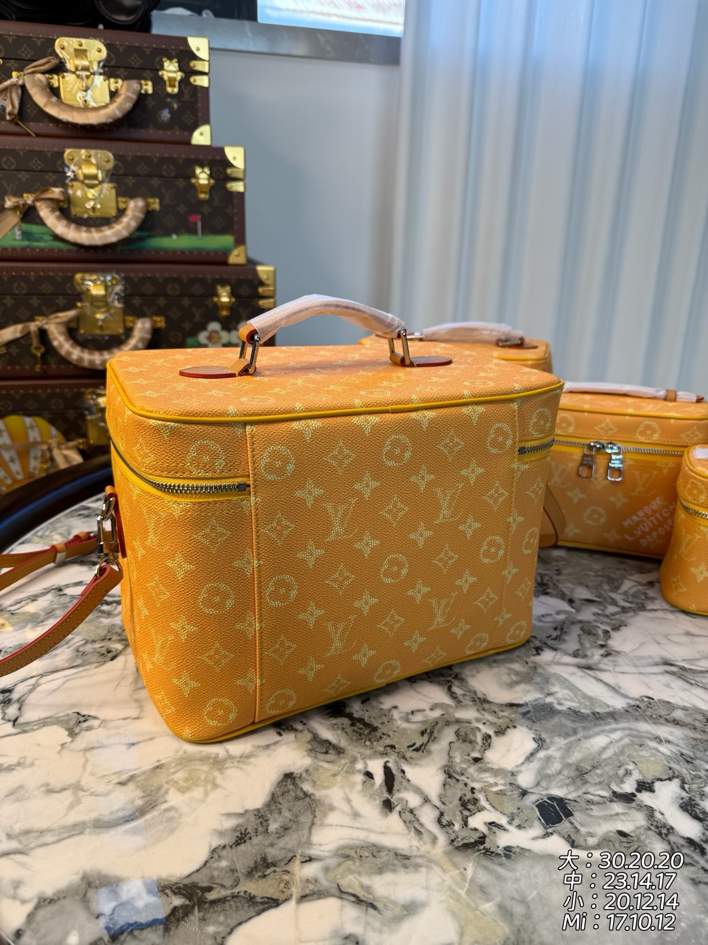 Louis Vuitton Haute Couture Classic Luxury Handbag Shoulder Crossbody 5