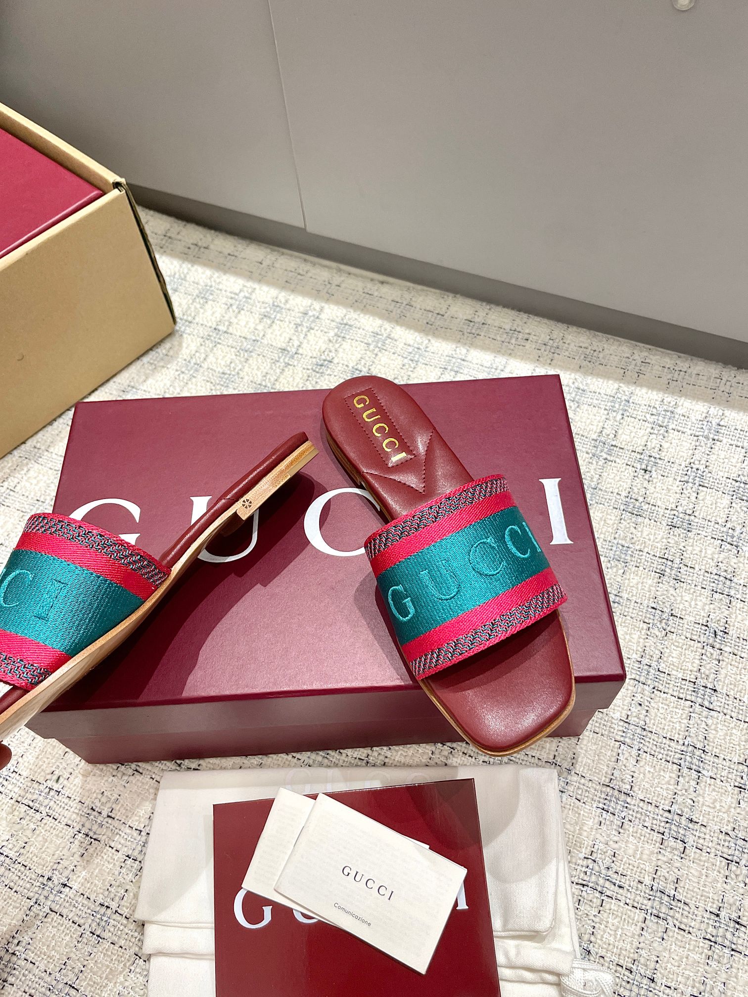 Gucci Embroidered Canvas Mules Sandals Square Toe Leather Sole Size 35-39 4 a1742721603727 7803