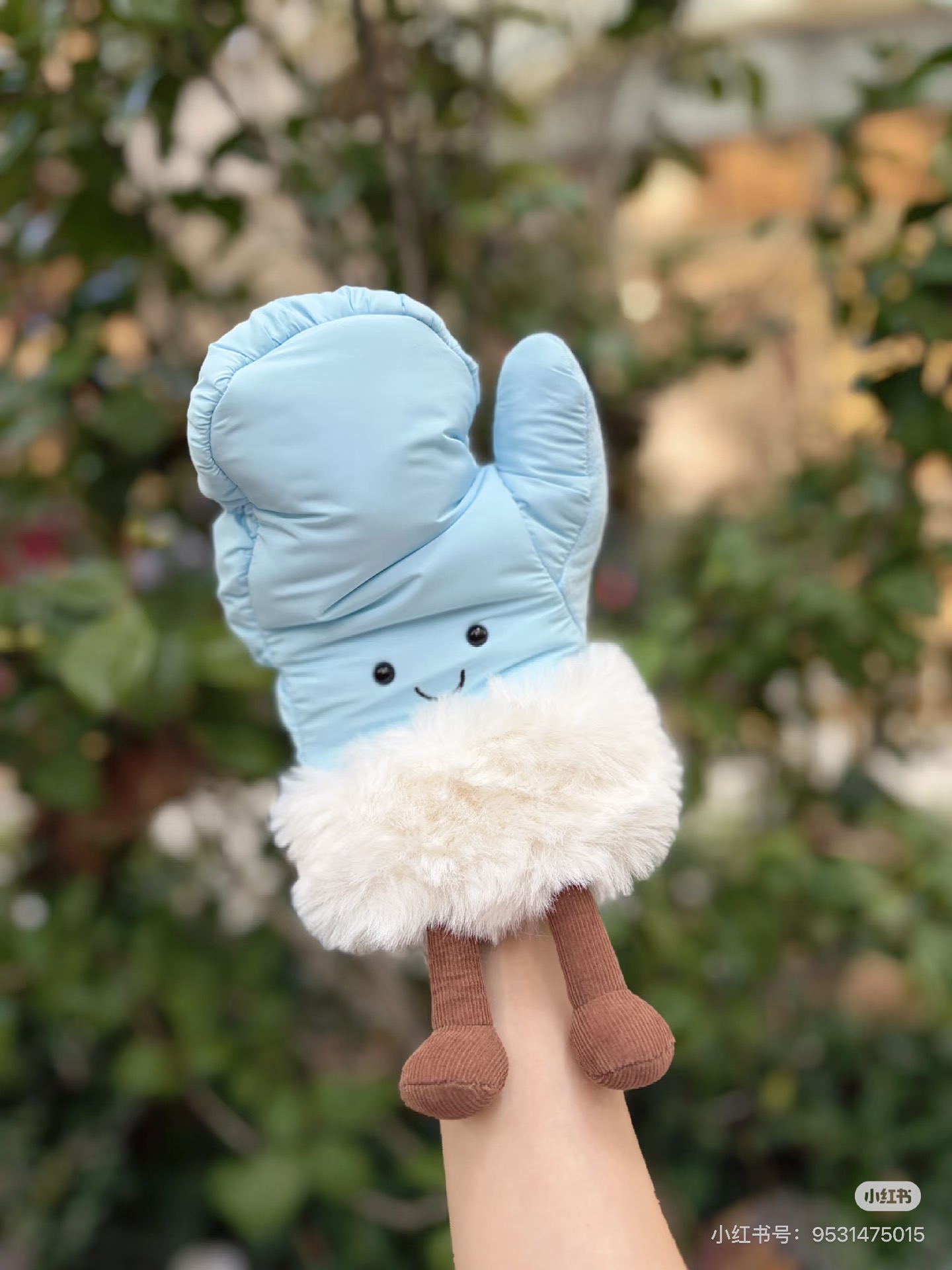 NO:810501,Who owns the super cute little jellycat gloves!  It’s so cute that you can actually wear jellycat gloves!  !  , trendy department store Jellycat doll, gloves19860909是谁拥有了超可爱的jellycat小手套！ 居然真的可以戴 jellycat手套太萌了吧！！,潮品百货Jellycat公仔,gloves,accessory