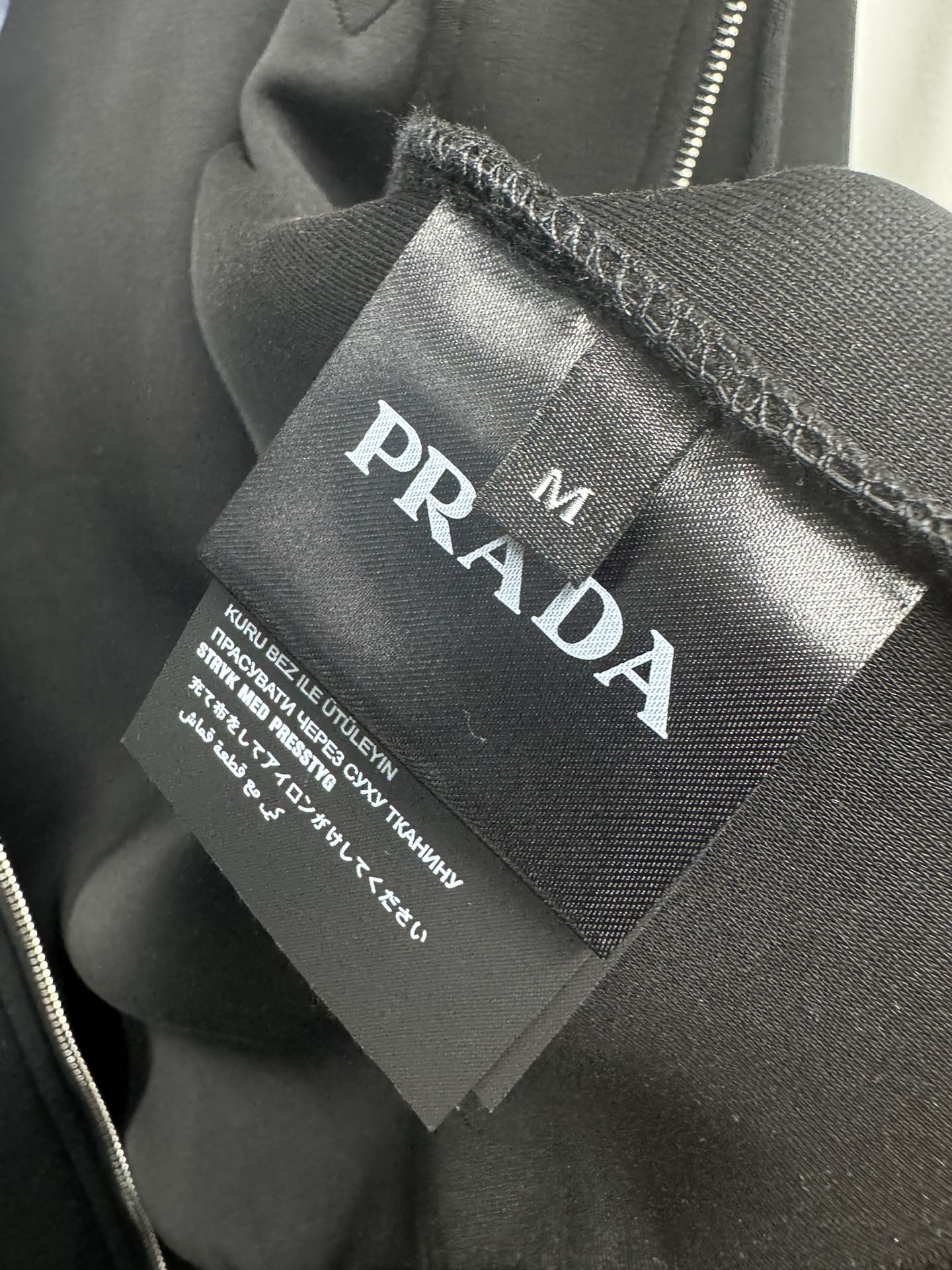 普拉达 Prada 高定典藏名品高定成衣时装外套连衣裙衬衫T恤 #645F8518 8