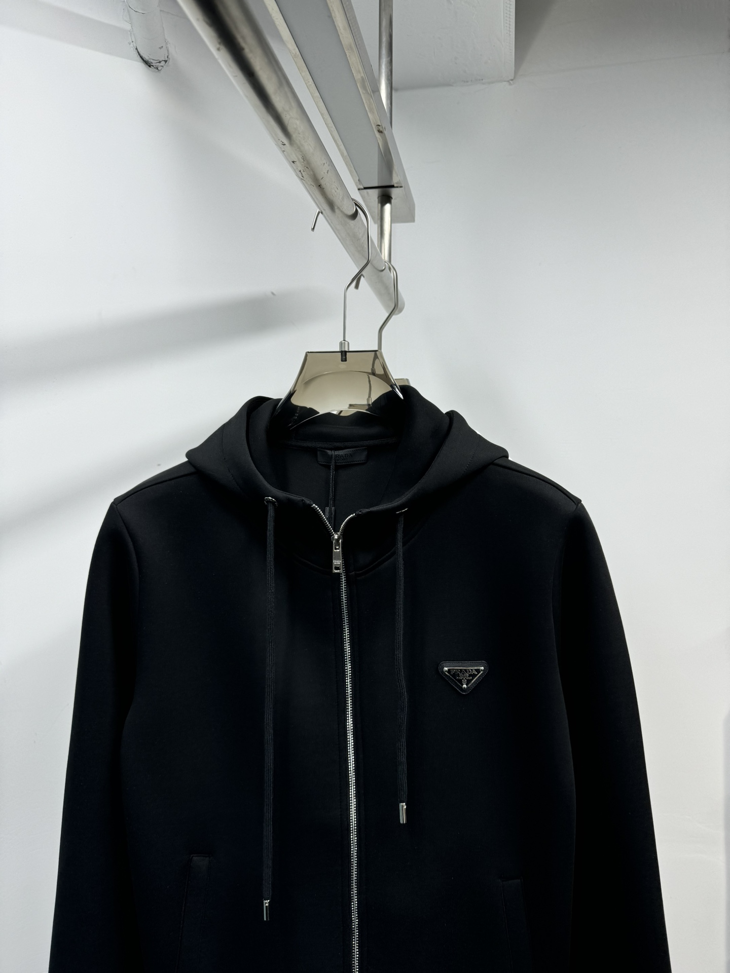 普拉达 Prada 高定典藏名品高定成衣时装外套连衣裙衬衫T恤 #645F8518 3
