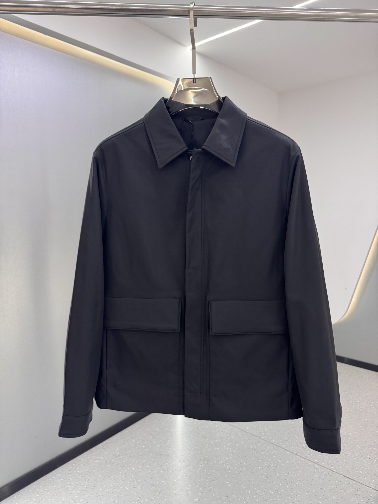 Zegna 杰尼亚 翻领夹克外套2025ss早秋新款 杰尼亚翻领夹克外套。采用进口面料，穿上身非常舒适透