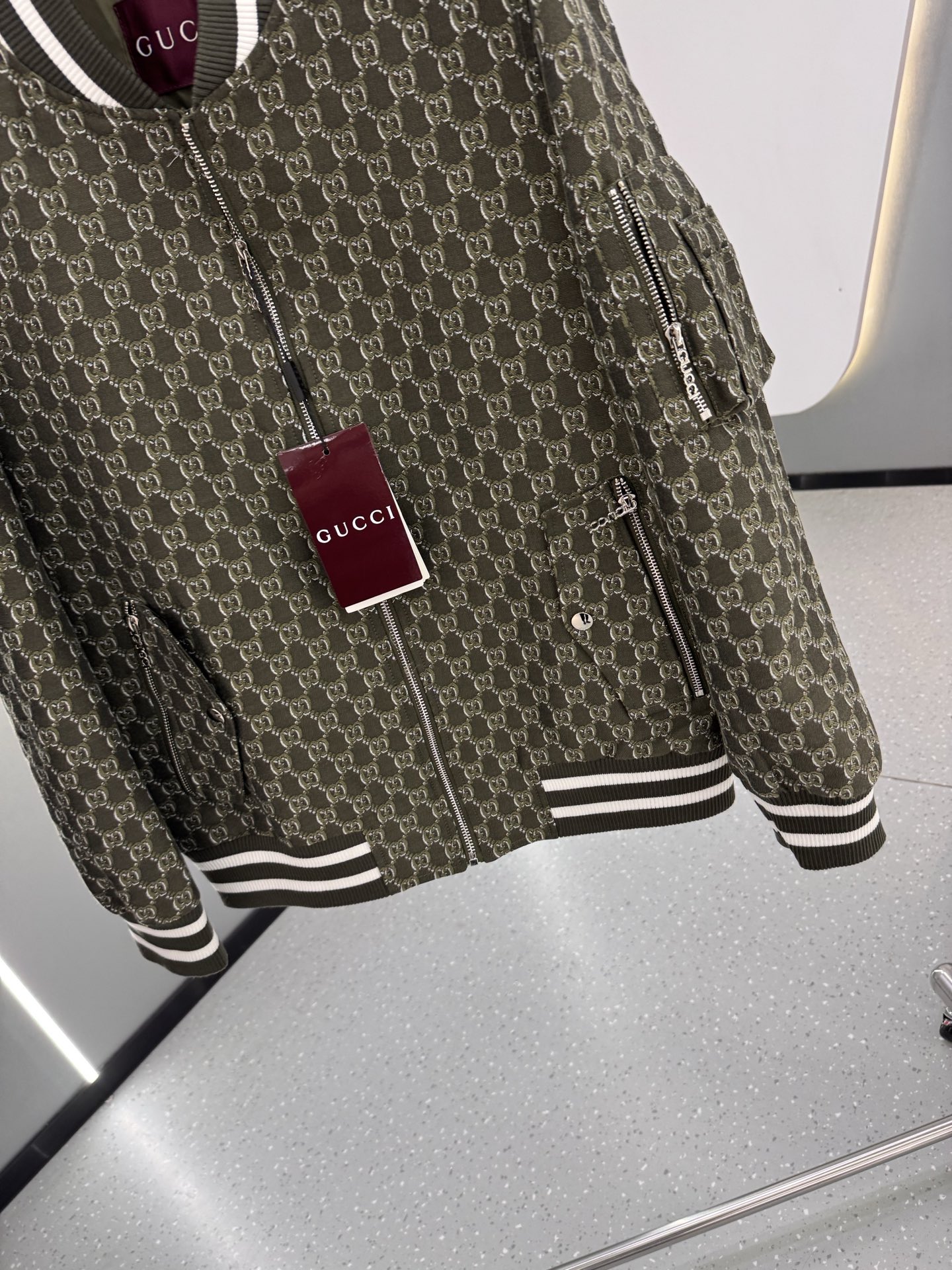 G家 官网同款，三标齐全！2025春夏新款男士夹克外套，时尚休闲高端版本！专柜定制面料 透气舒适度高，细