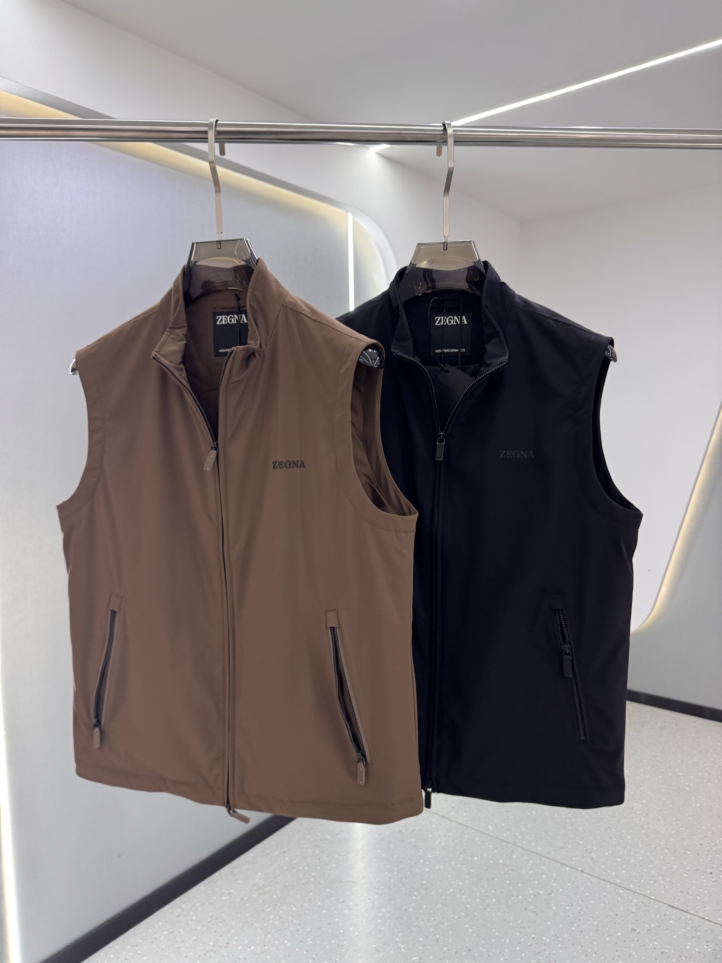 . 411568_510 411568_510 411568_510