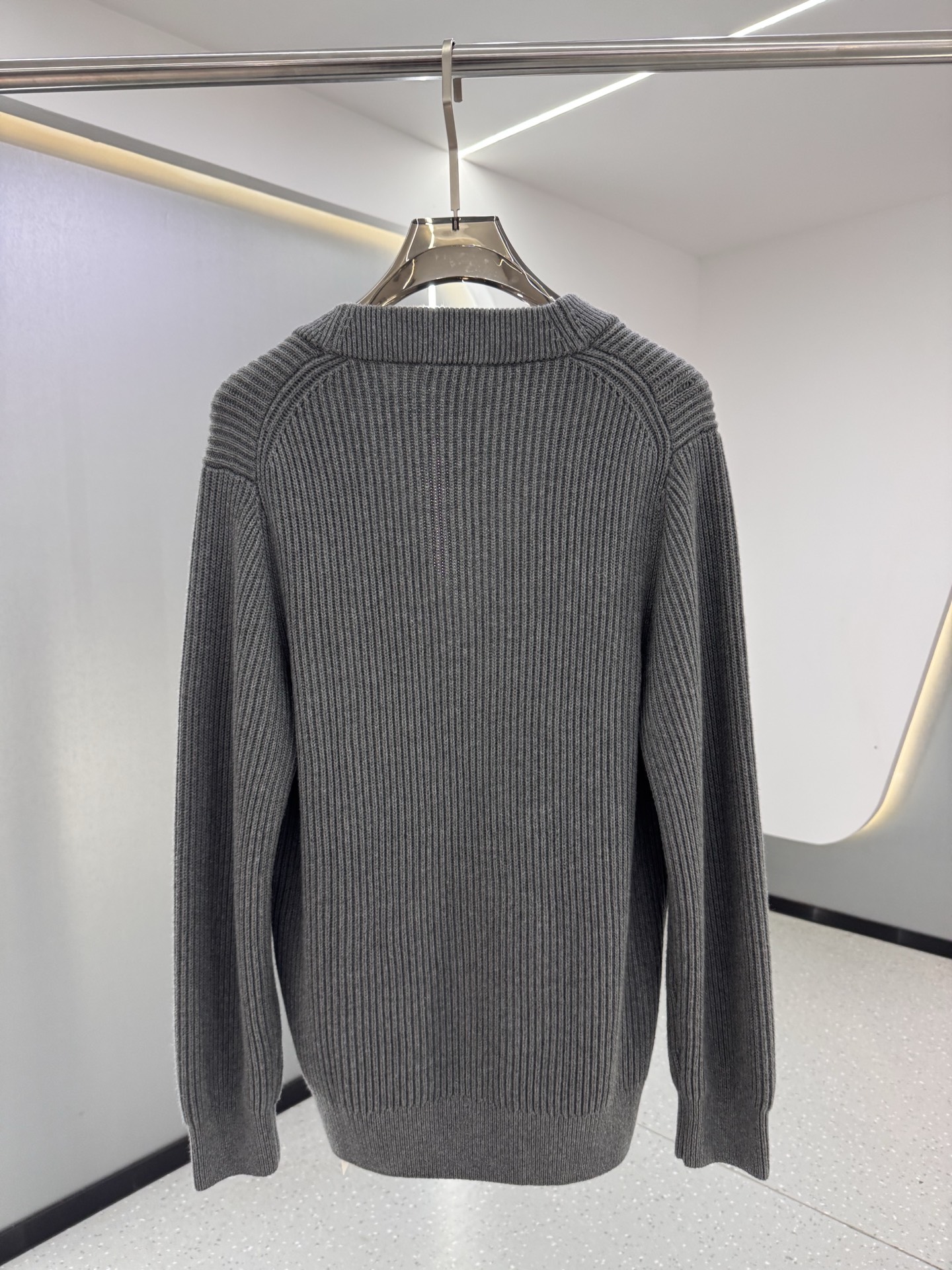 🔥BC 官网最新款秋冬14针高密提花针织开衫 甄选440克14针棉混纺材质 既有棉的质感软糯亲肤又具有糯