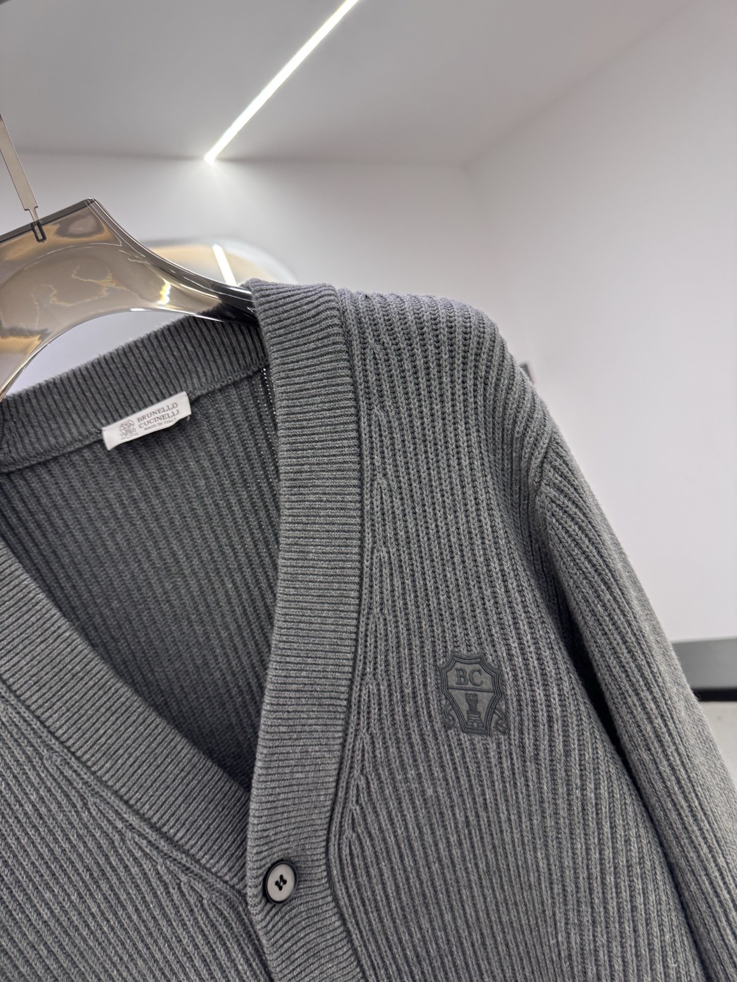 🔥BC 官网最新款秋冬14针高密提花针织开衫 甄选440克14针棉混纺材质 既有棉的质感软糯亲肤又具有糯