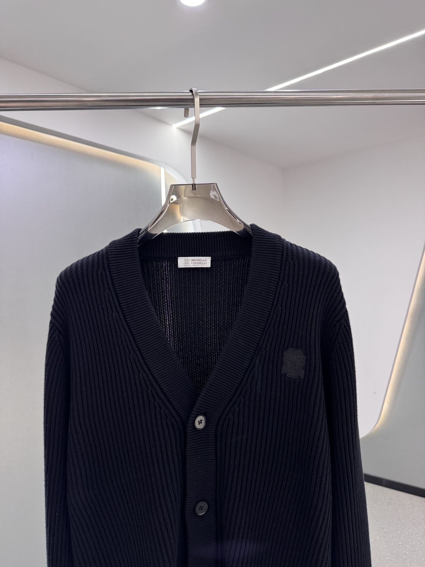 🔥BC 2024官网最新款秋冬14针高密提花针织开衫 甄选440克14针棉混纺材质 既有棉的质感软糯亲肤