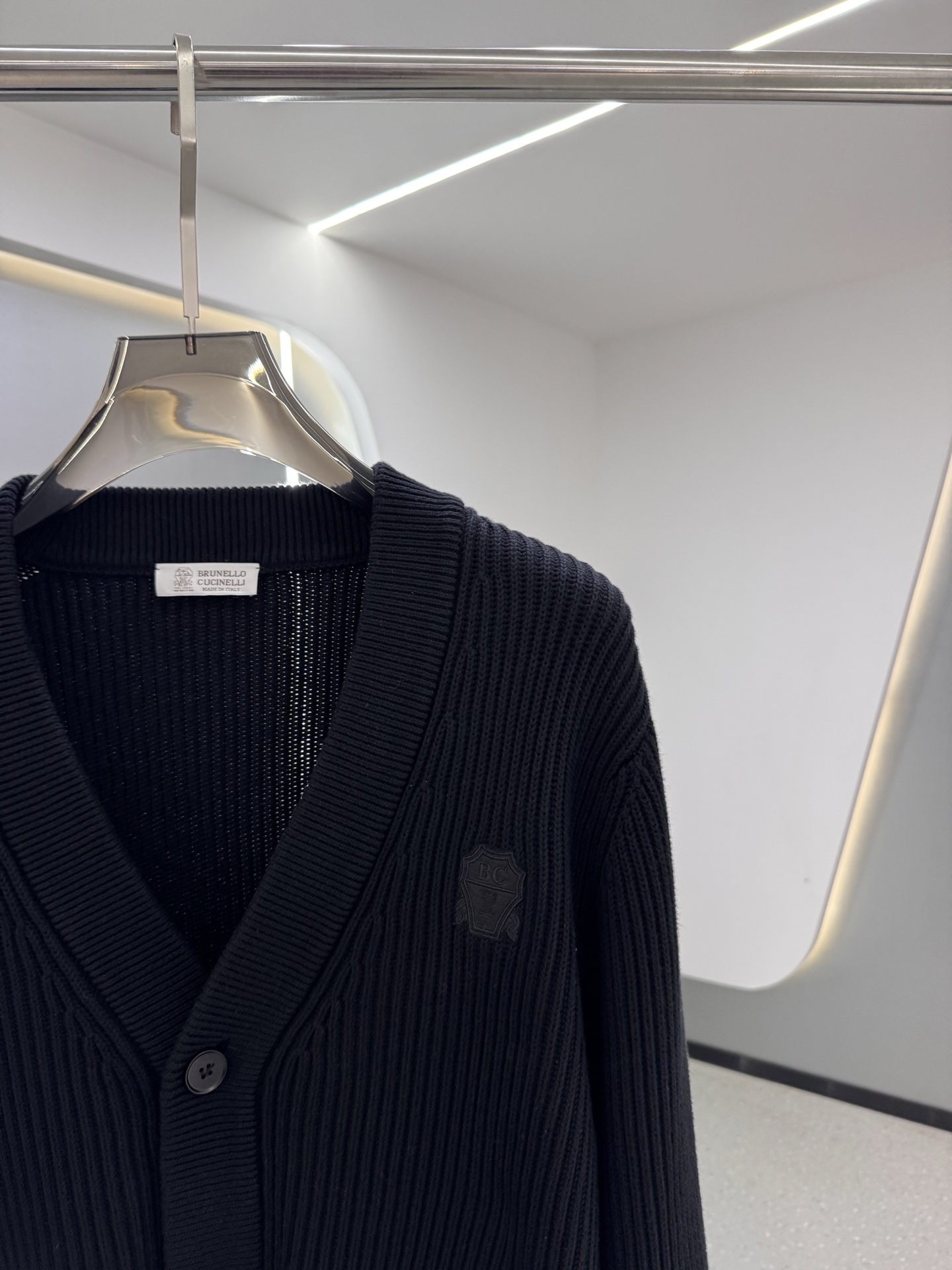 🔥BC 2024官网最新款秋冬14针高密提花针织开衫 甄选440克14针棉混纺材质 既有棉的质感软糯亲肤