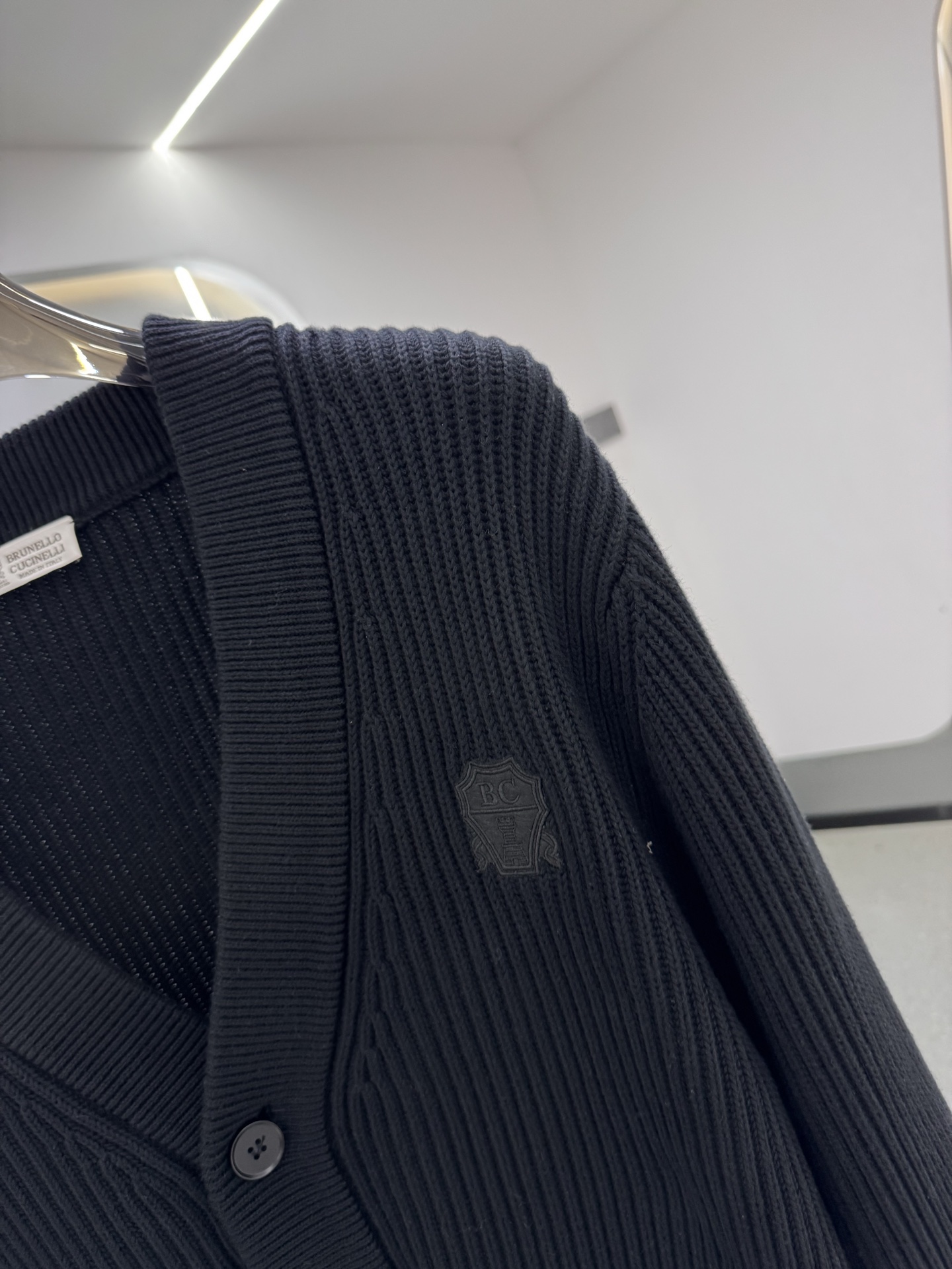 🔥BC 2024官网最新款秋冬14针高密提花针织开衫 甄选440克14针棉混纺材质 既有棉的质感软糯亲肤