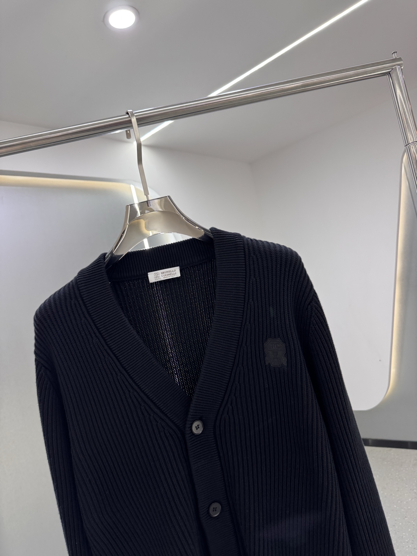 🔥BC 2024官网最新款秋冬14针高密提花针织开衫 甄选440克14针棉混纺材质 既有棉的质感软糯亲肤