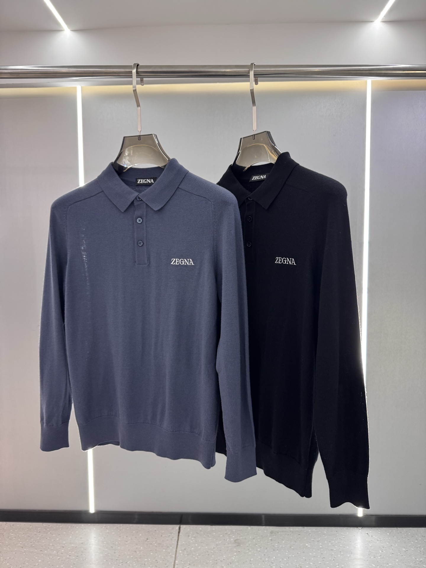 . 411545_310 411545_310 411545_310