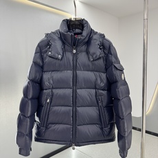 moncler特级🌟玛雅 95绒 面料采用原版一致漆面尼龙材质,有效阻挡风雨侵袭,保持内部干爽舒适。舒适抗风。内里填充 moncler特级🌟玛雅 95绒 面料采用原版一致漆面尼龙材质,有效阻挡风雨侵袭,保持内部干爽舒适。舒适抗风。内里填充