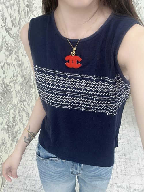 Chanel Style Knit Sleeveless Top - Elegant Summer Essential, Navy Color 1 Chanel Style Knit Sleeveless Top - Elegant Summer Essential, Navy Color