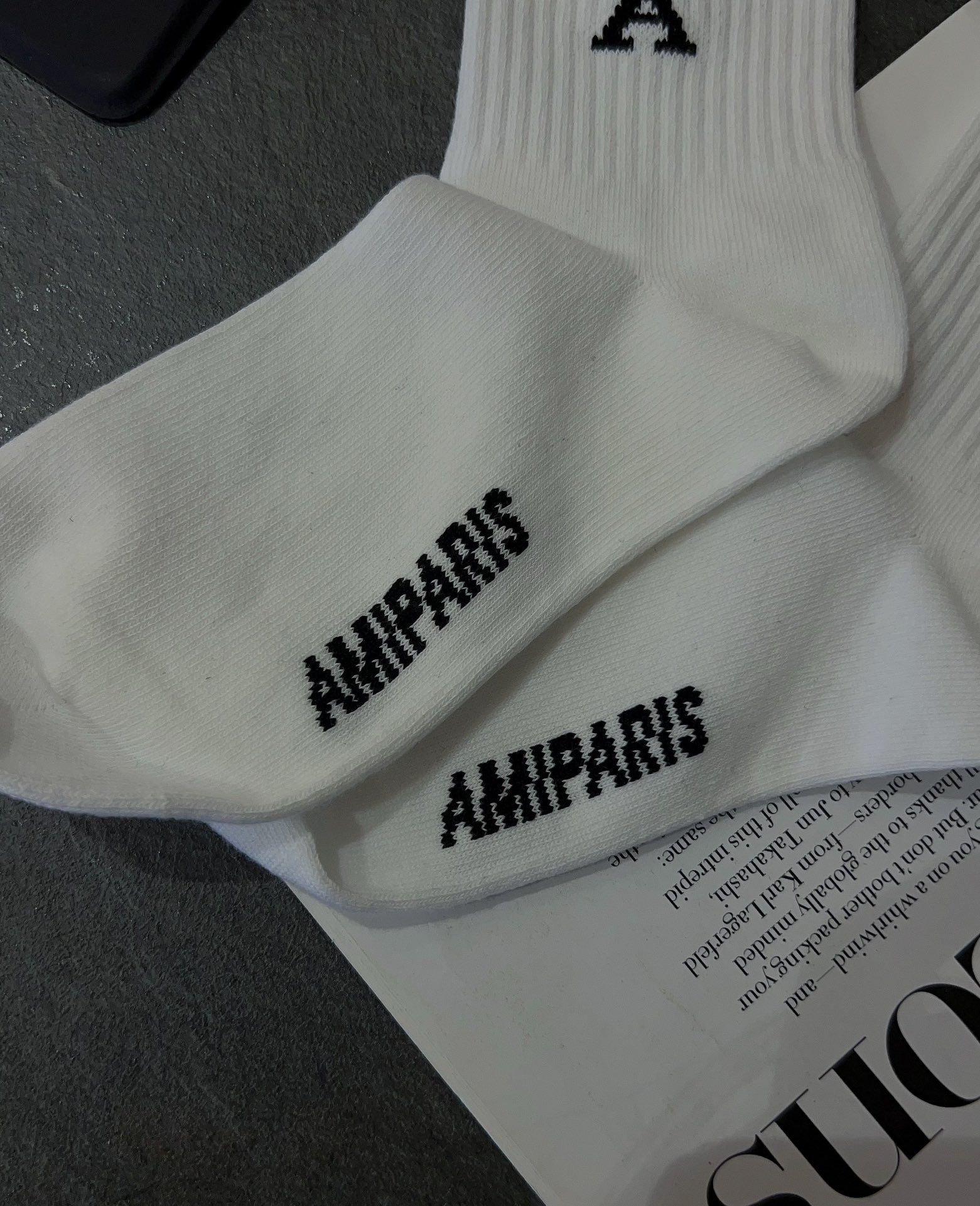 Designed with a classic mid-calf silhouette, these socks feature an - Comprehensive 8