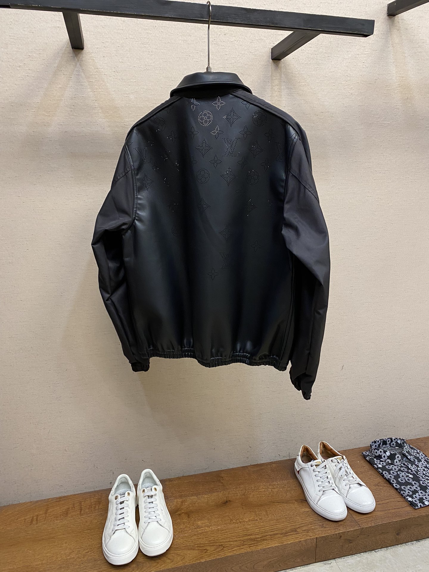 Louis Vuitton Haute Couture Designer Jacket Coat Ready-to-Wear 2