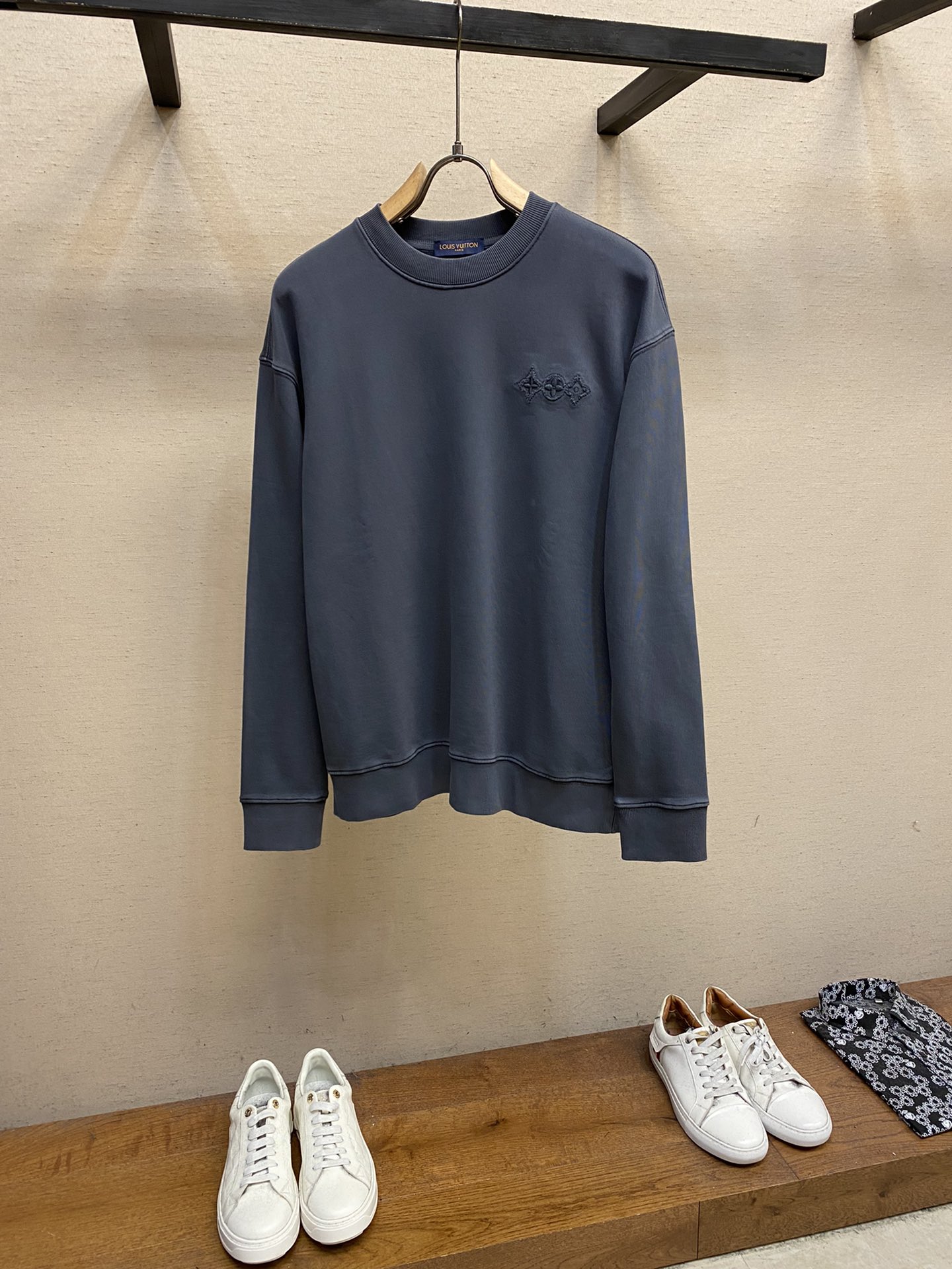 Louis Vuitton Clothing Sweatshirts Embroidery Fashion