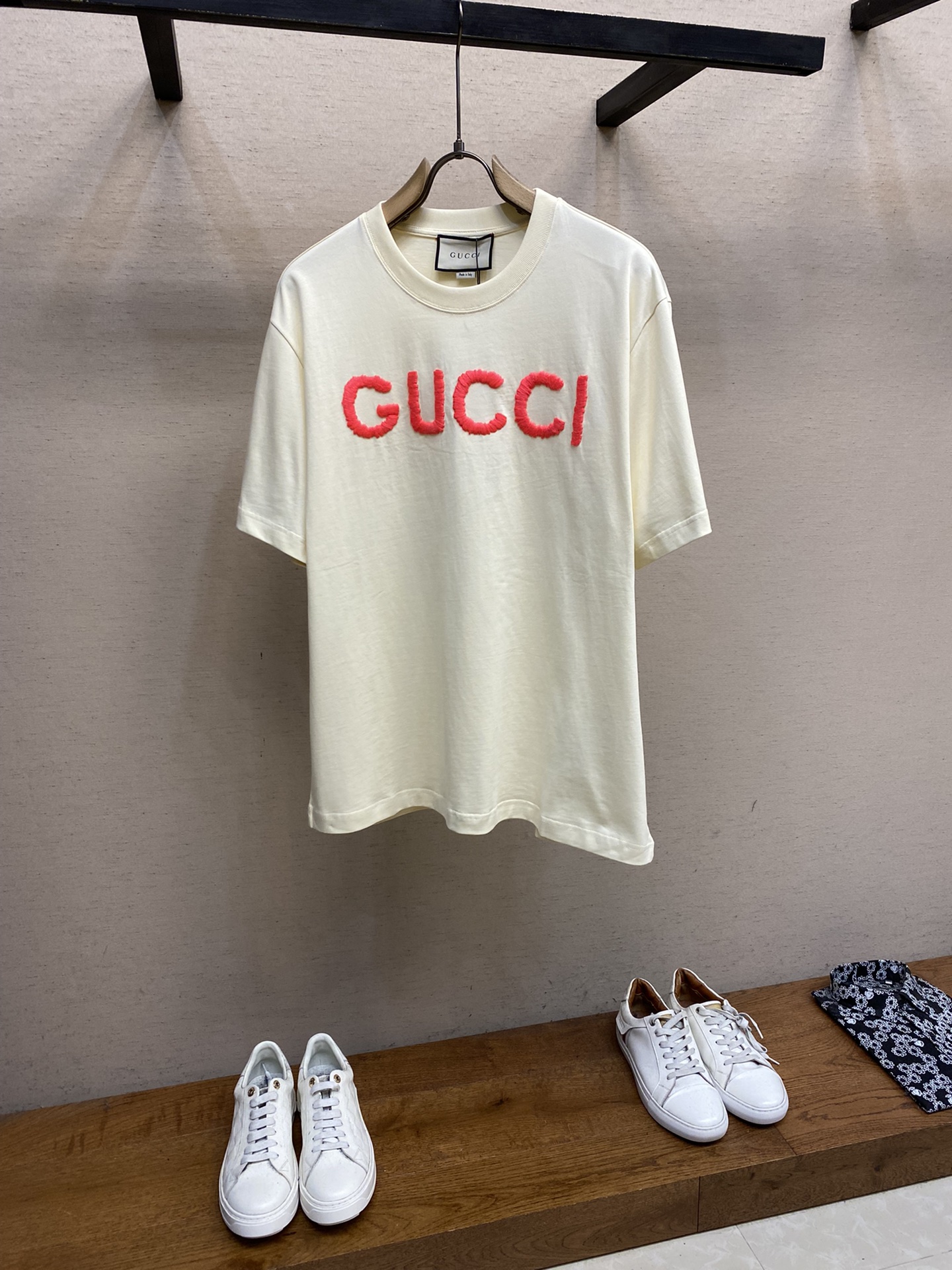 Gucci Clothing T-Shirt Embroidery Cotton Fall Collection Fashion