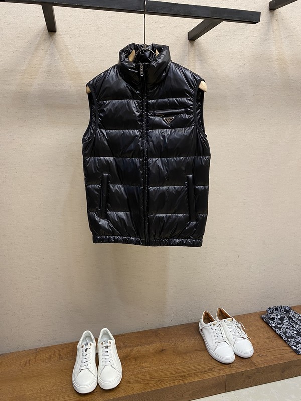 Prada Clothing Waistcoat Black Blue Splicing Fall/Winter Collection