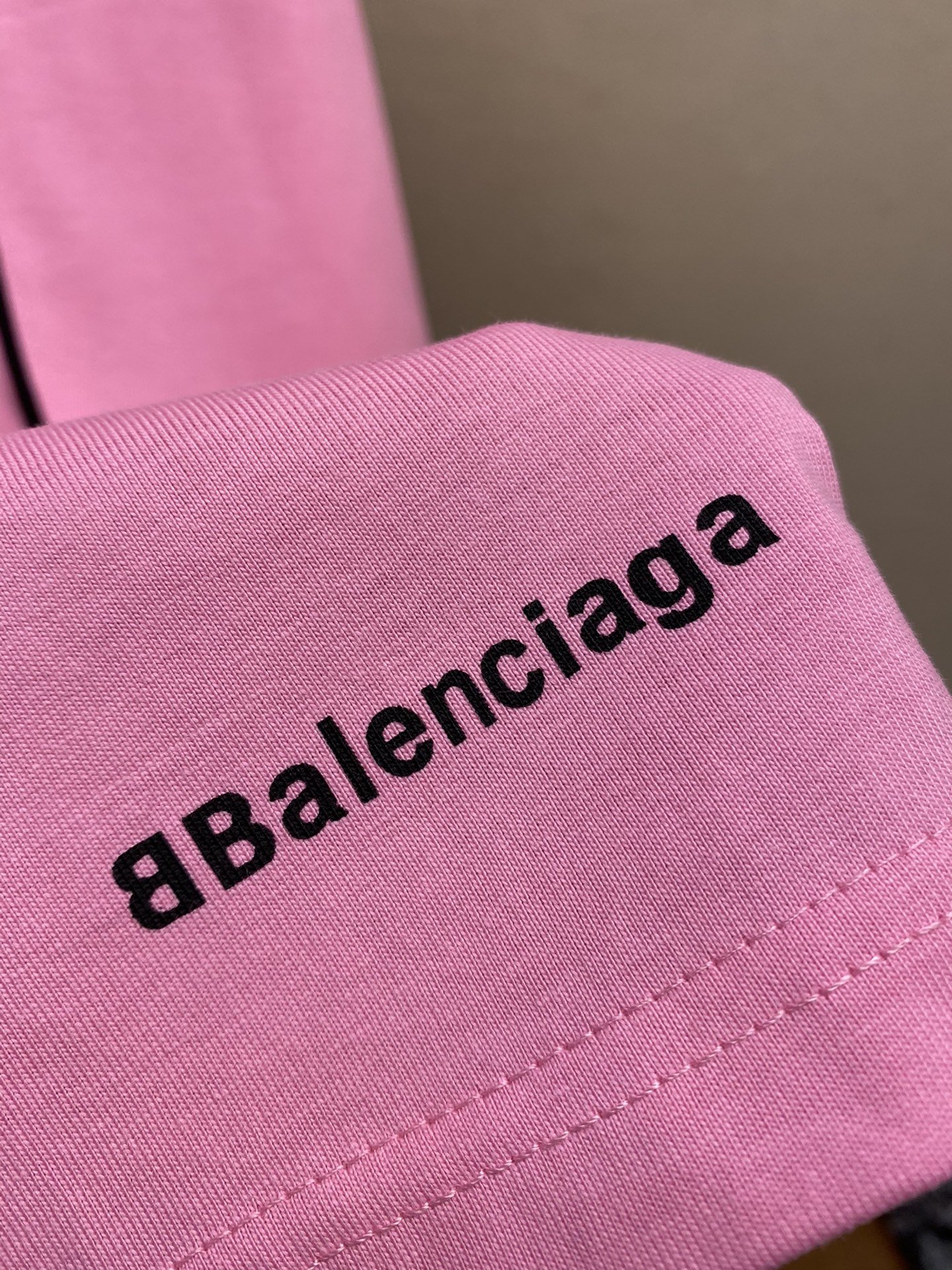 Balenciaga24SSsoccer廓形球服Z购入制作24年的新款是纯棉面料背后增加城市限定印花各种