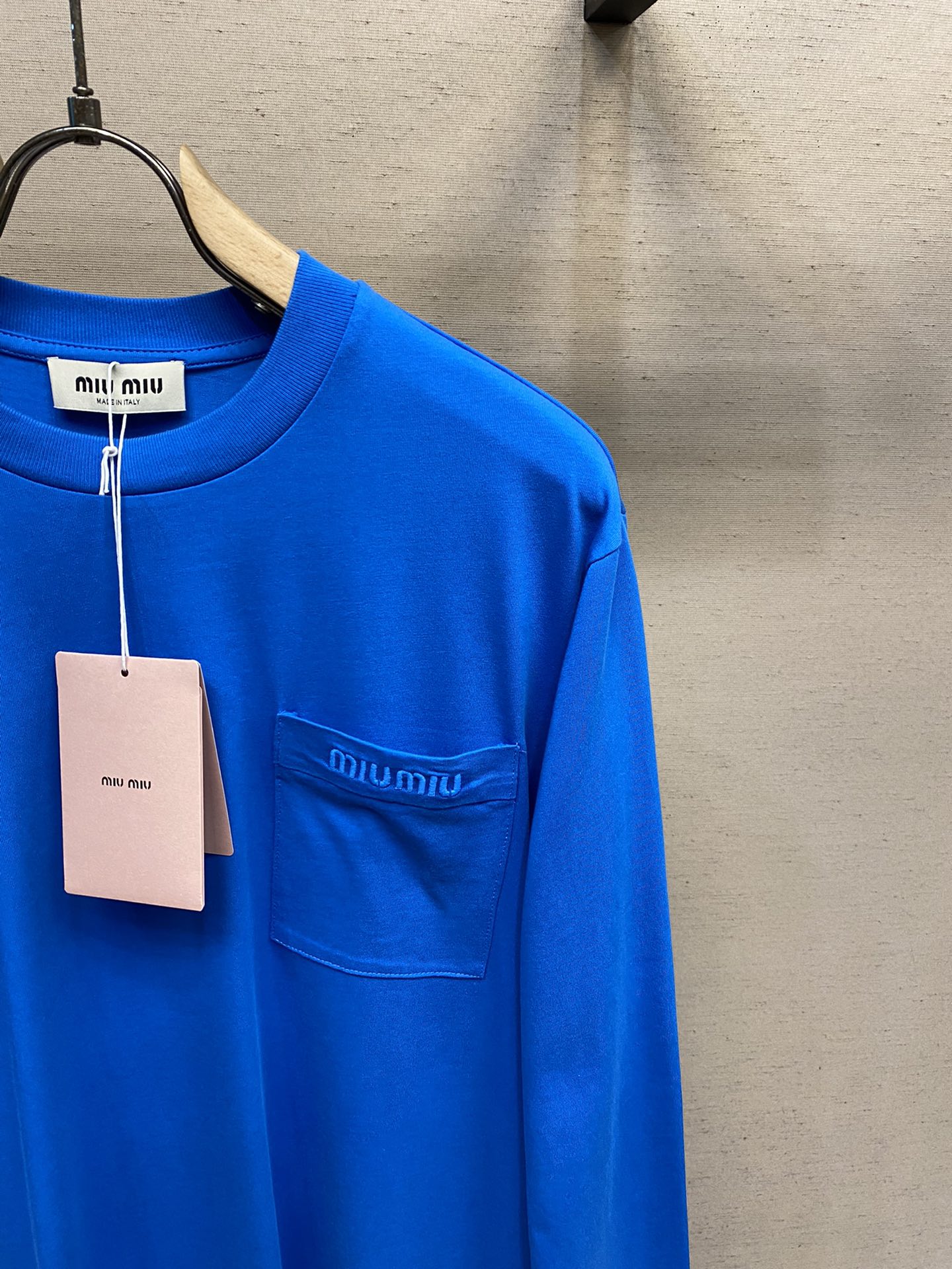 Fashionable 100-Story Logo T-Shirt and Fast-Water Laundry Bag in Various Sizes and Colors - 图片 4