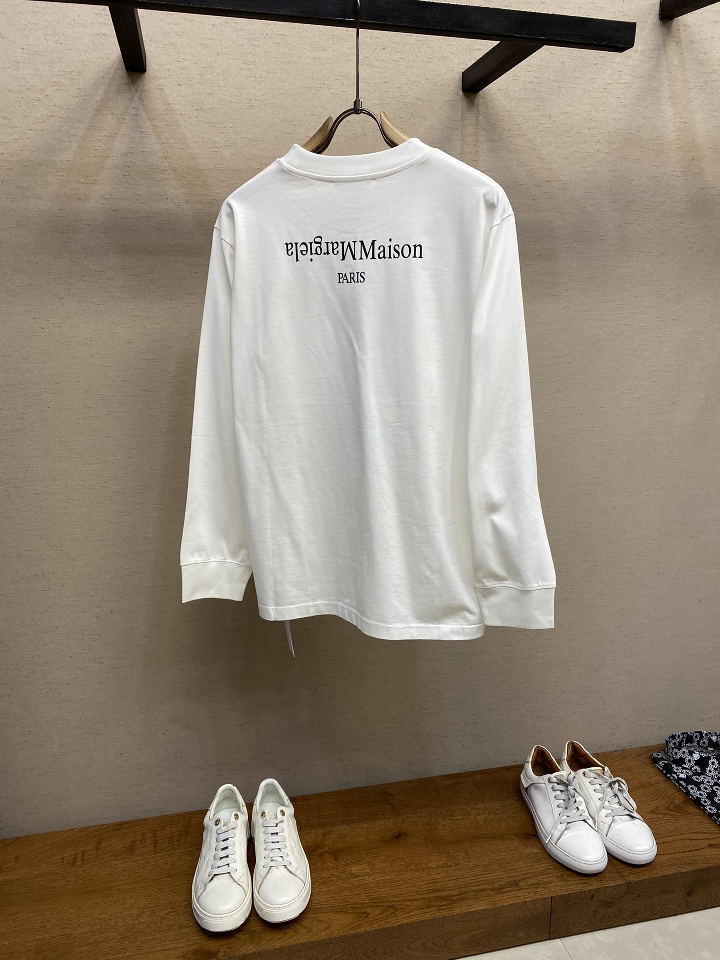 Maison Margiela Embroidered Long-Sleeved T-Shirt Review and Care Tips - 图片 2