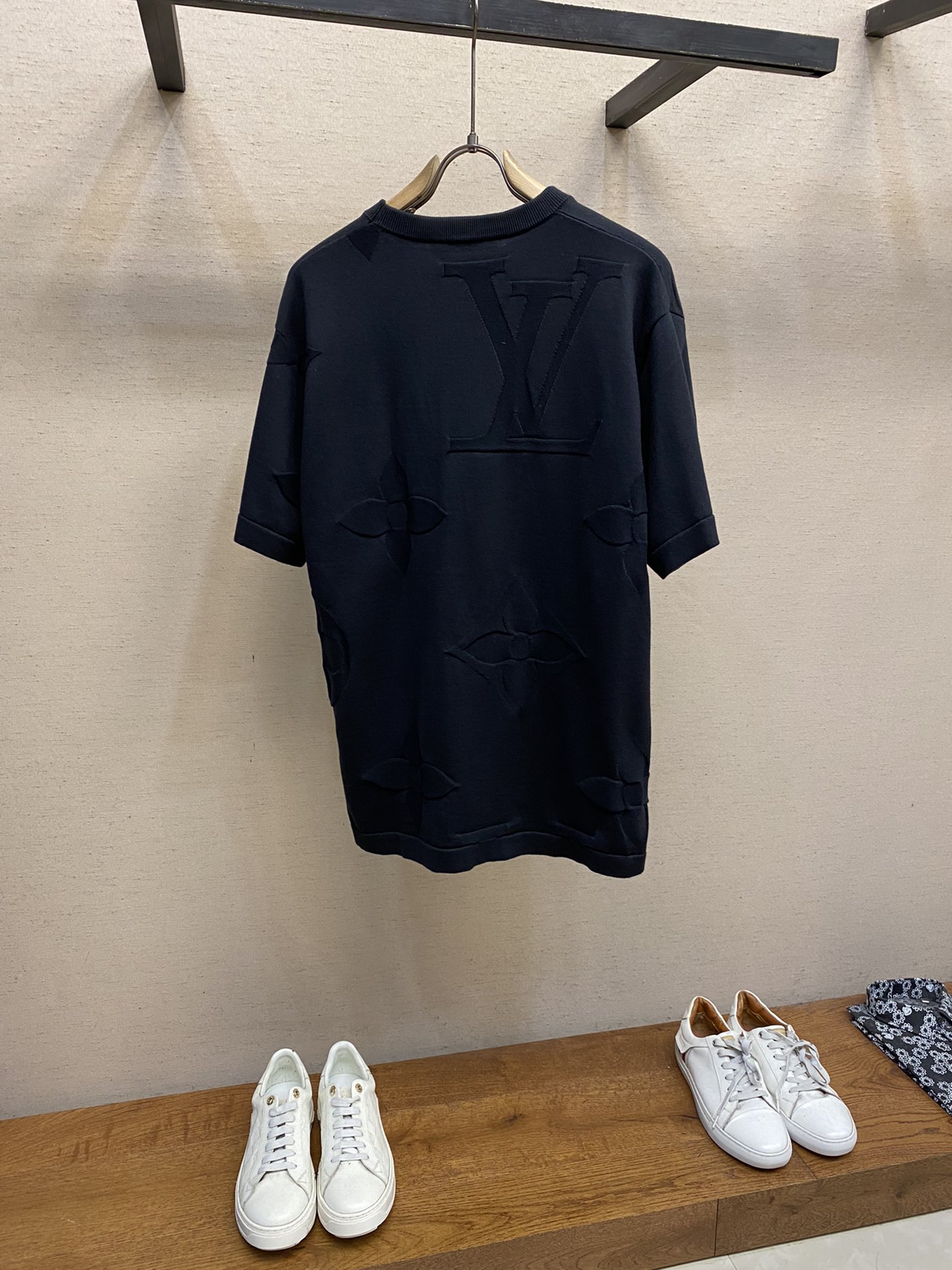 Alternative view of T-Shirt 11925
