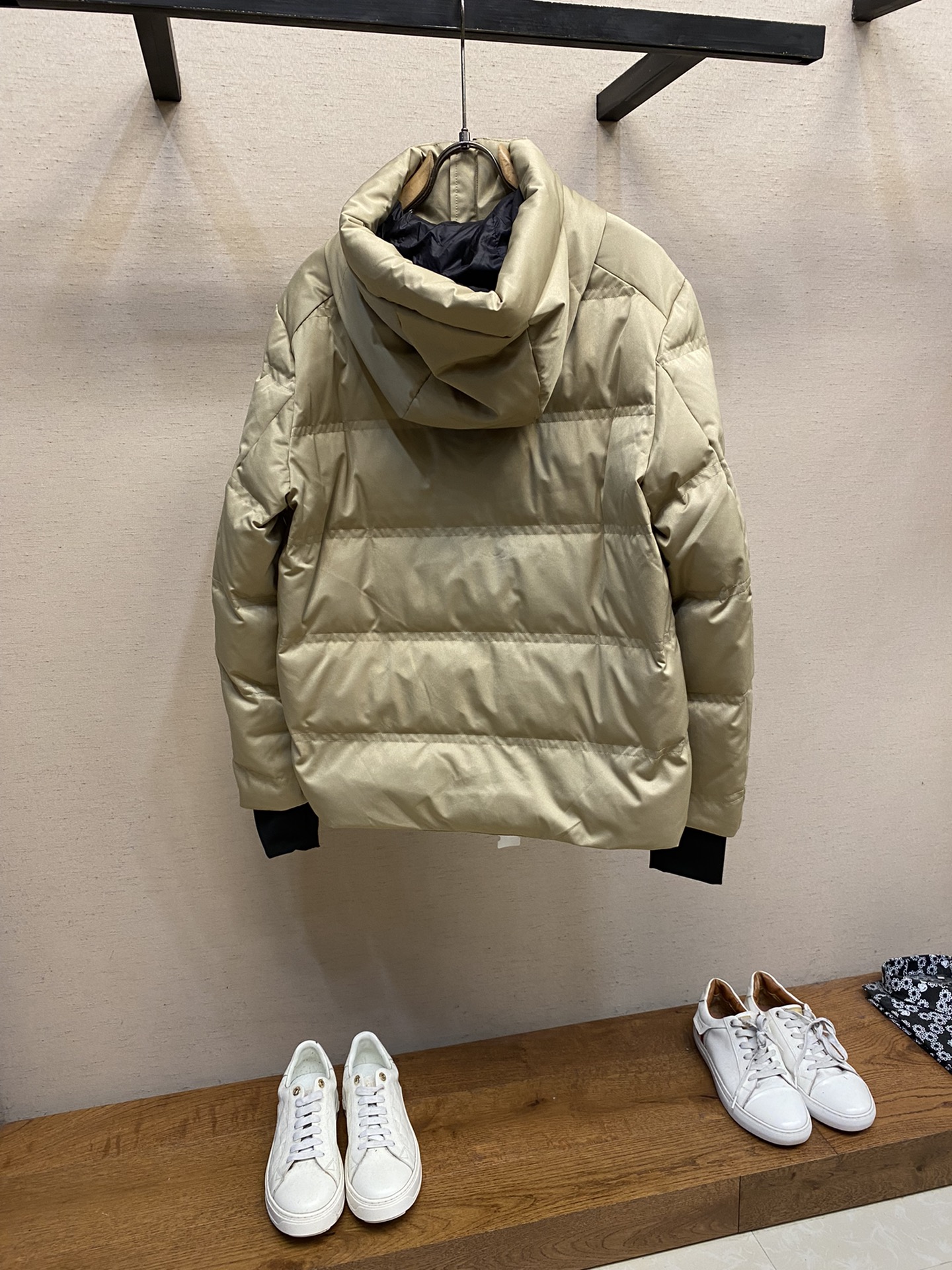 Moncler2024秋冬Mon*lerGrenble压胶滑雪羽绒服彰显造型气质的不朽传奇.极致款的休闲