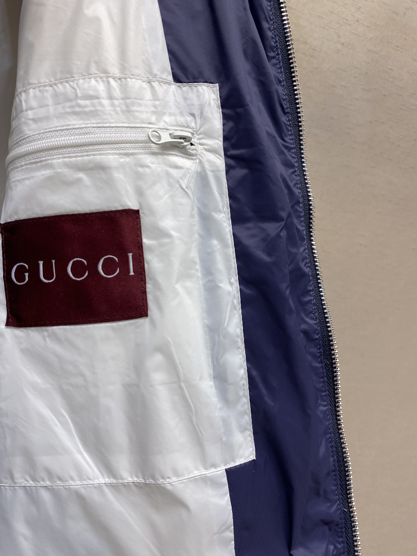 Gucci24FW秋冬新款原单羽绒服外套官网同步售卖爆款渠道货高端定制内填充顶级国标纯正90白鸭绒品质经