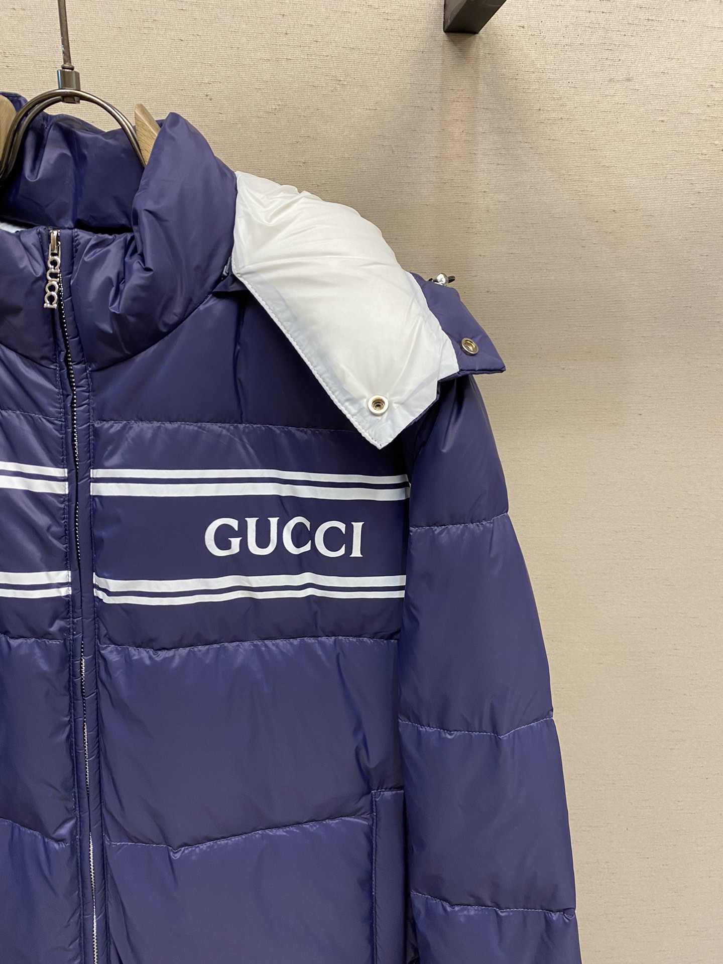 Gucci24FW秋冬新款原单羽绒服外套官网同步售卖爆款渠道货高端定制内填充顶级国标纯正90白鸭绒品质经