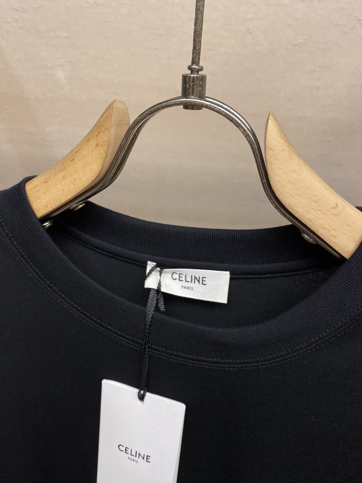 🌟🌟Celine、CE凯旋门刺绣小标情侣款圆领长袖T CE经典系列~凯旋门小标刺绣logo，很经典的lo