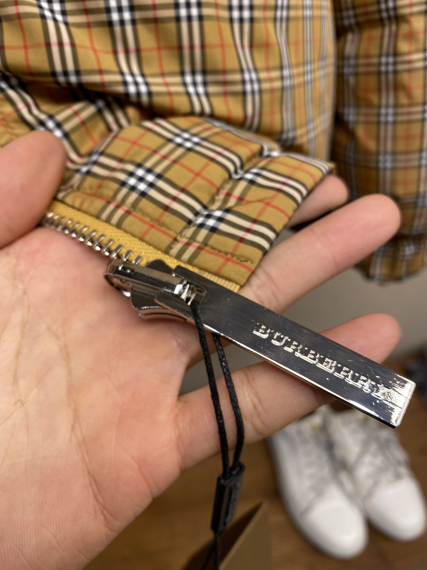 🌟🌟BBR、新款羽绒服推荐🔥Burberry王牌新单，高档双面穿Vintage格纹战马羽绒服外套!高端双