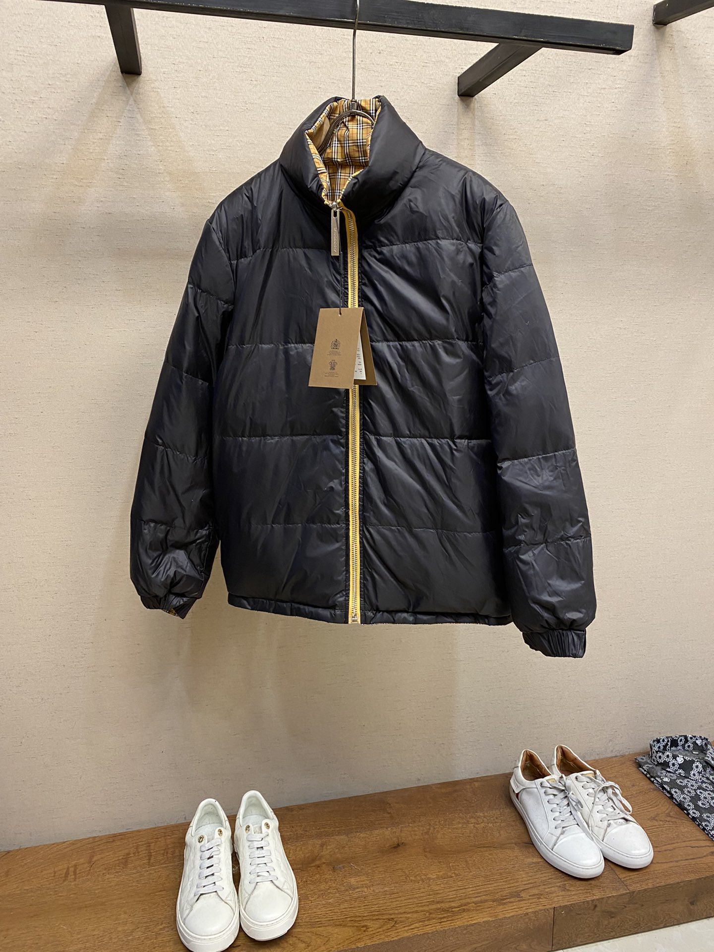 🌟🌟BBR、新款羽绒服推荐🔥Burberry王牌新单，高档双面穿Vintage格纹战马羽绒服外套!高端双