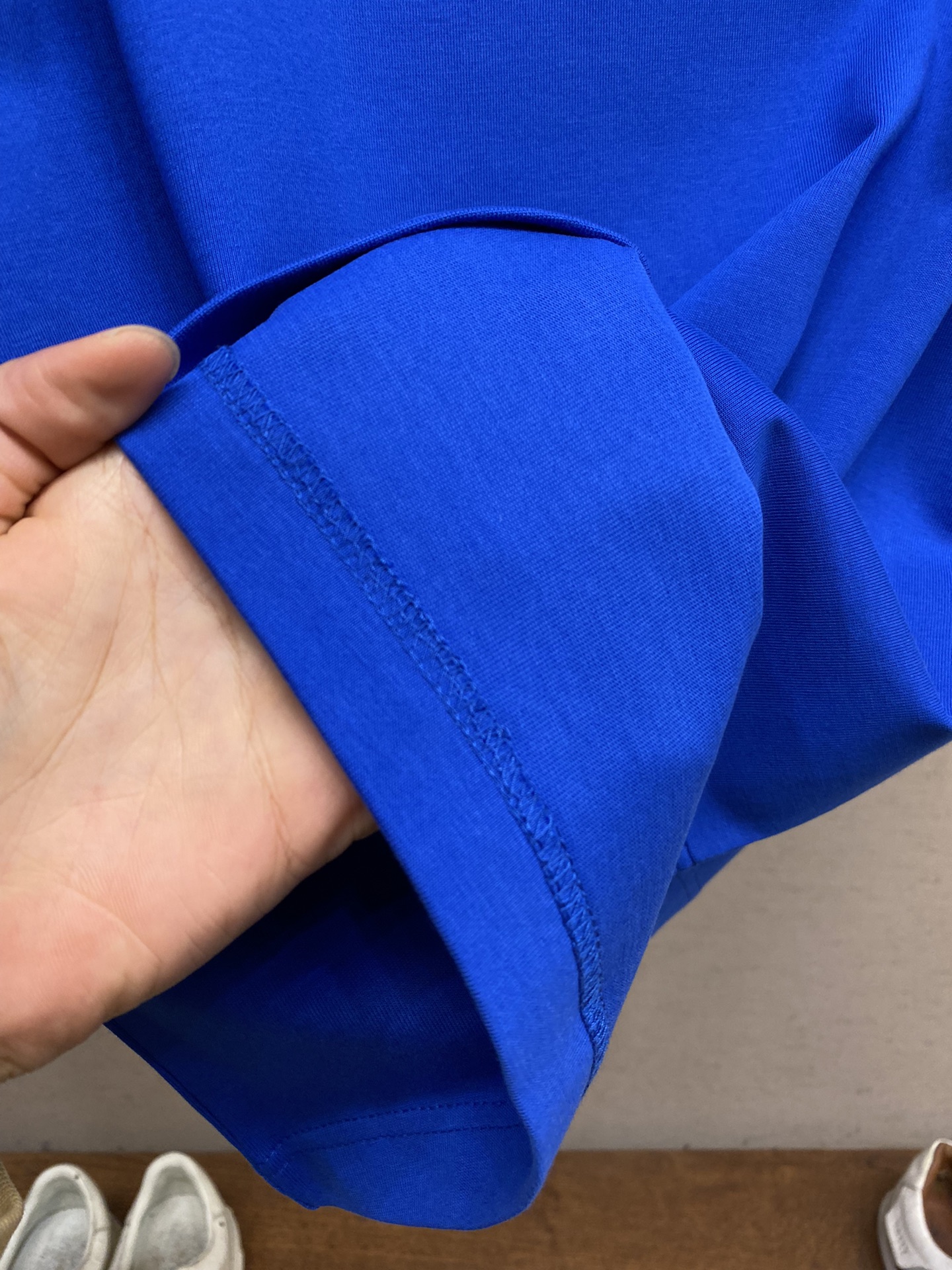 🌟🌟 1V 路易家2025FW 烫钻徽章刺绣重磅纯棉 半袖T恤 /后背新款品牌logo棉质半袖T恤 本款