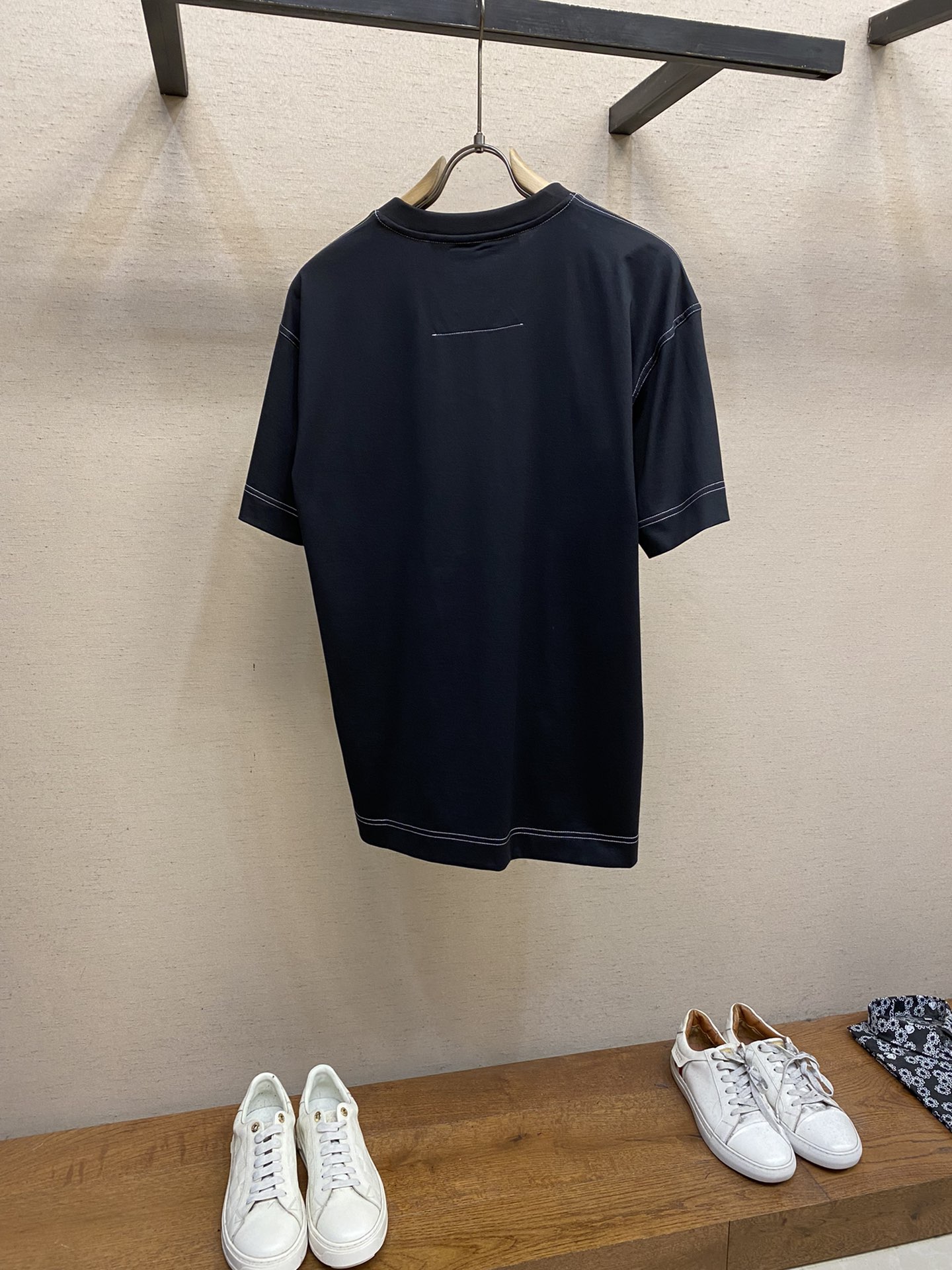 🌟🌟Givenchy 纪梵希 24FW12 男士4G徽标图案短袖T恤

同步官网发售！从高定走向高街的G
