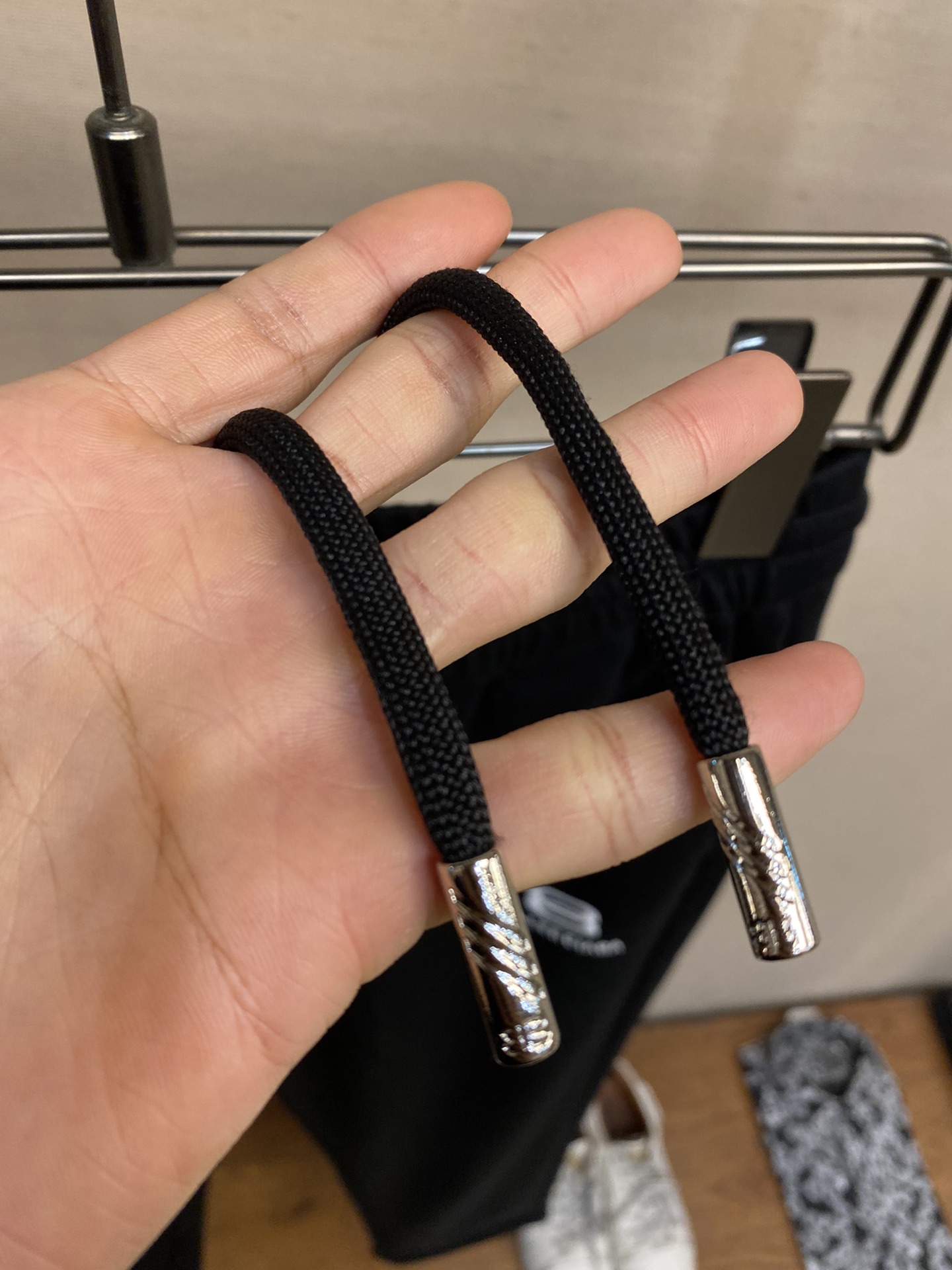  🌟🌟Balenciaga，男士休闲裤👍
纯棉面料休闲裤，最新款上身版型无敌正！
绝对可以闭眼收的一款
