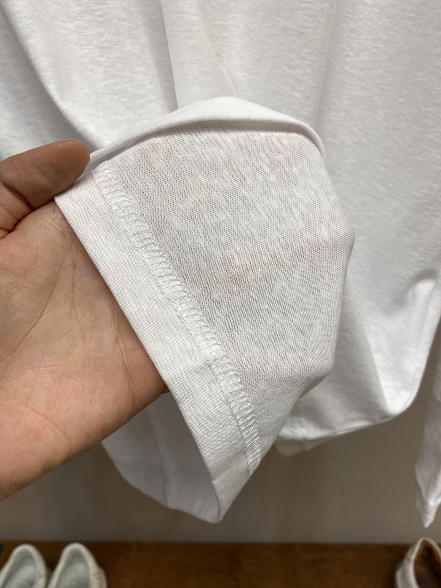 Glittery Loose Cotton T-shirt in XS, S, M Sizes – No Special Price - 图片 6